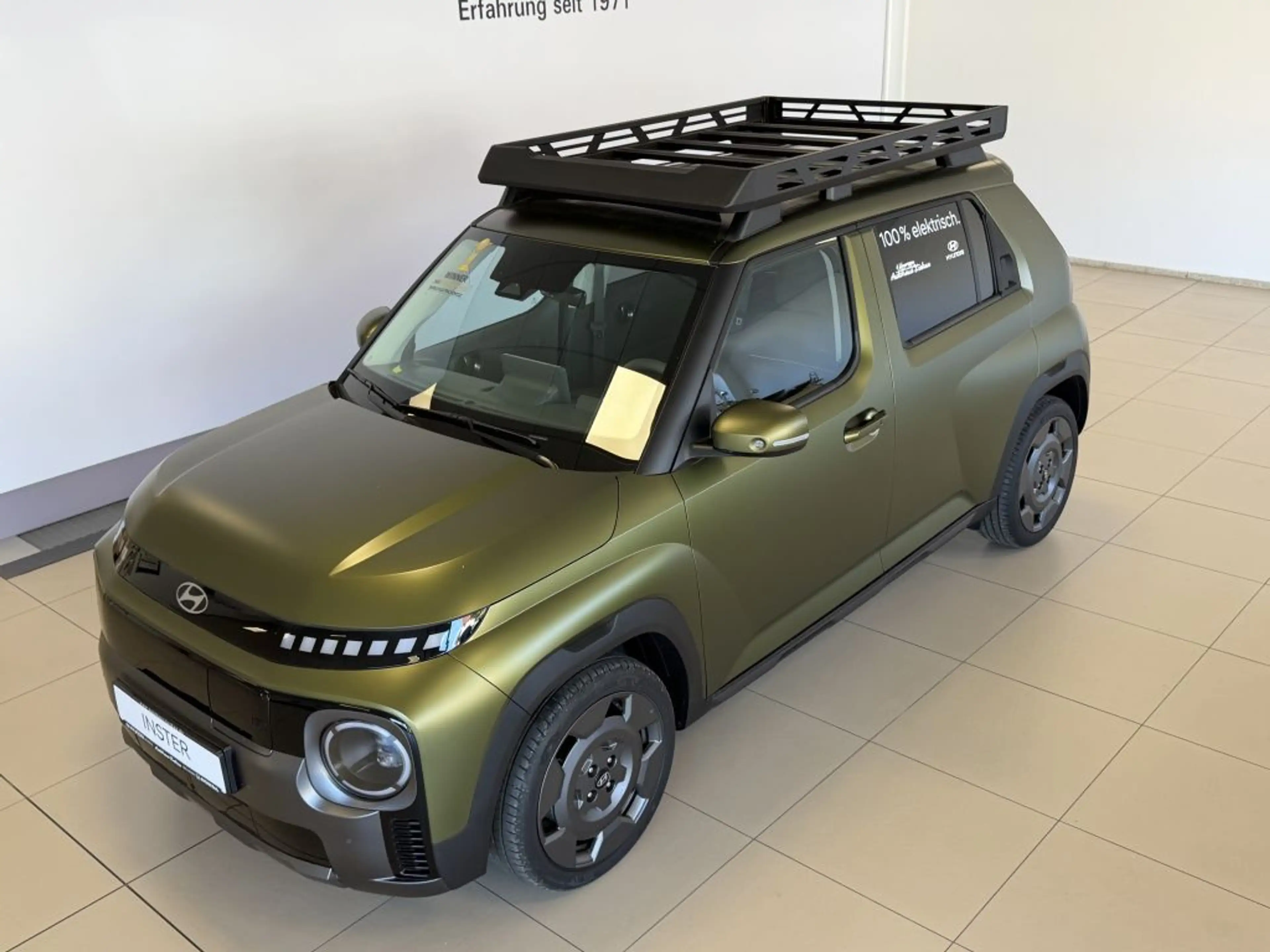 Hyundai Inster 49kWh Cross + Dachträger + — photo 8