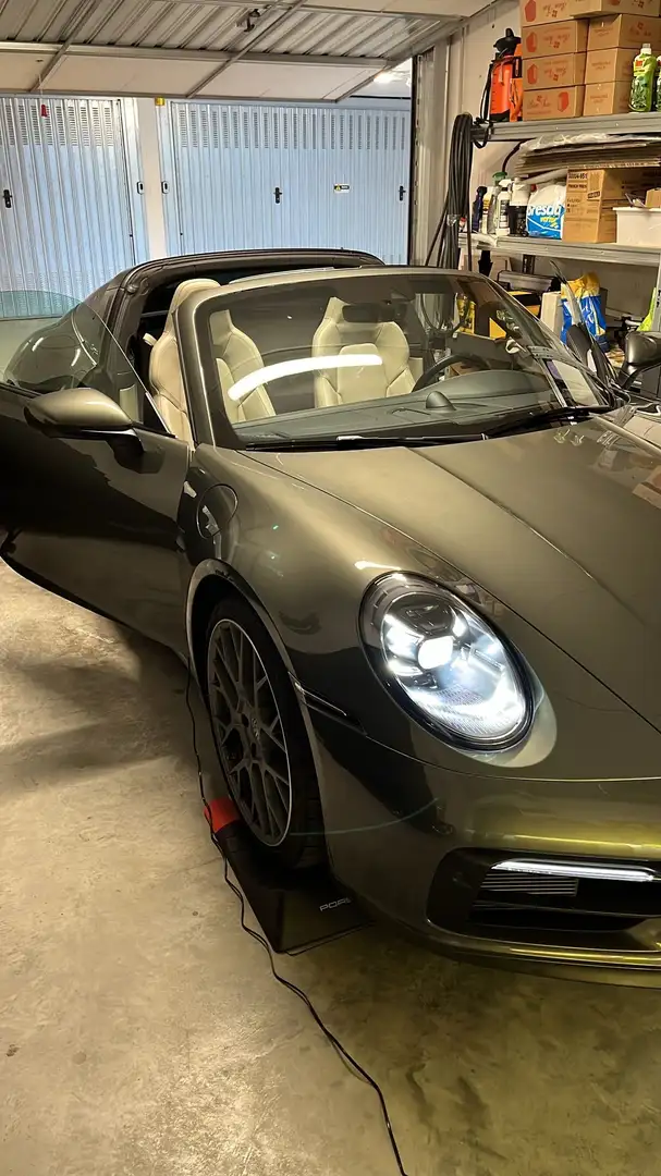 Porsche 911 911 VIII 992 Targa Targa 3.0 4S Heritage designe Grün - 1