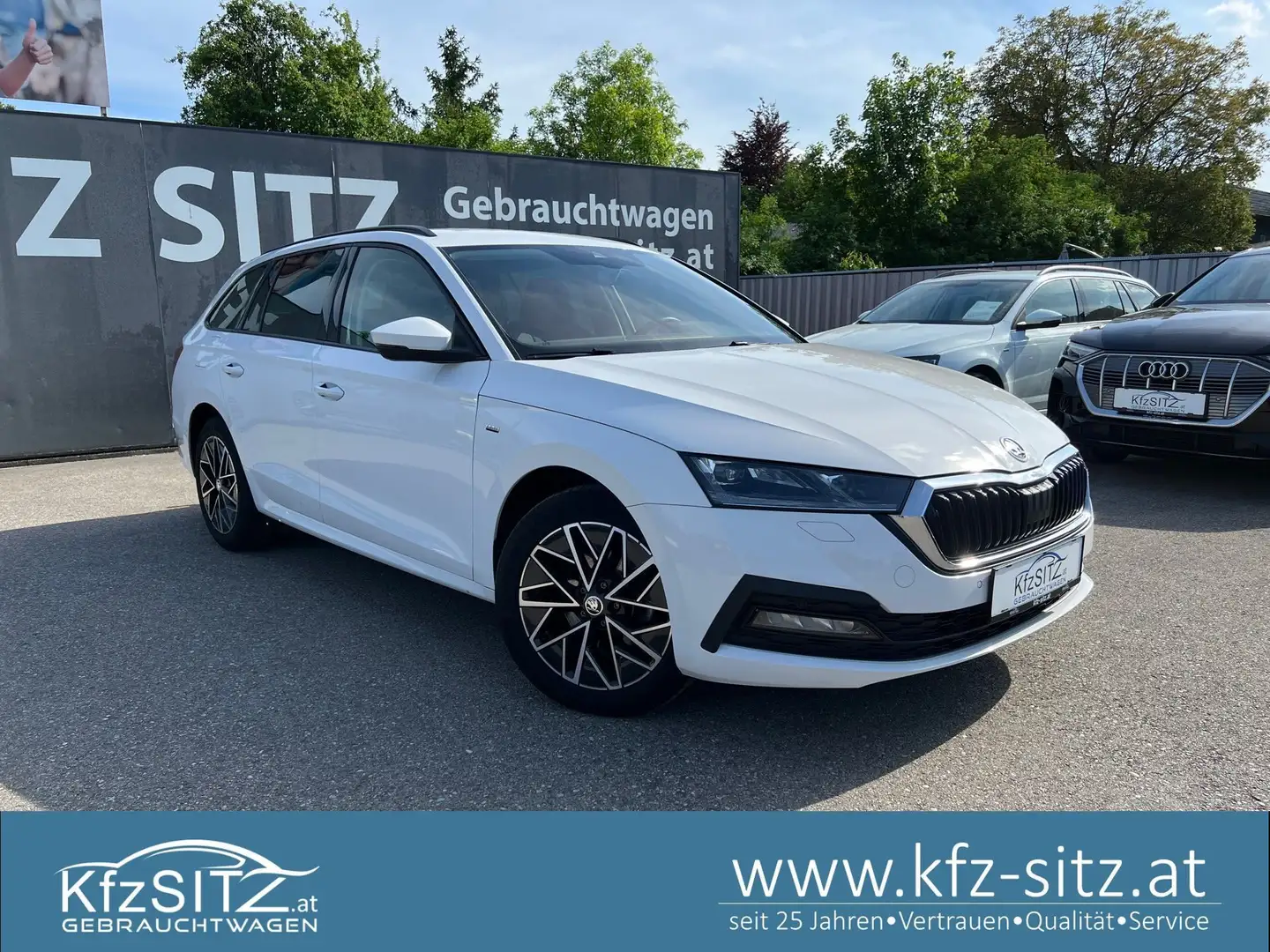 Skoda Octavia Combi 2,0 TDI DSG | AHK*MATRIX Weiß - 1