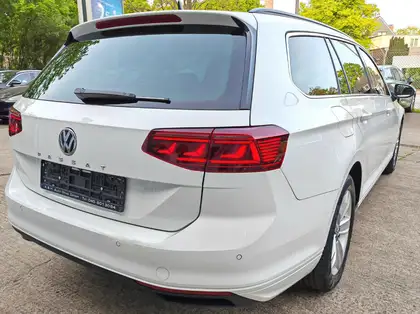 Annonce voiture d'occasion Volkswagen Passat - CARADIZE