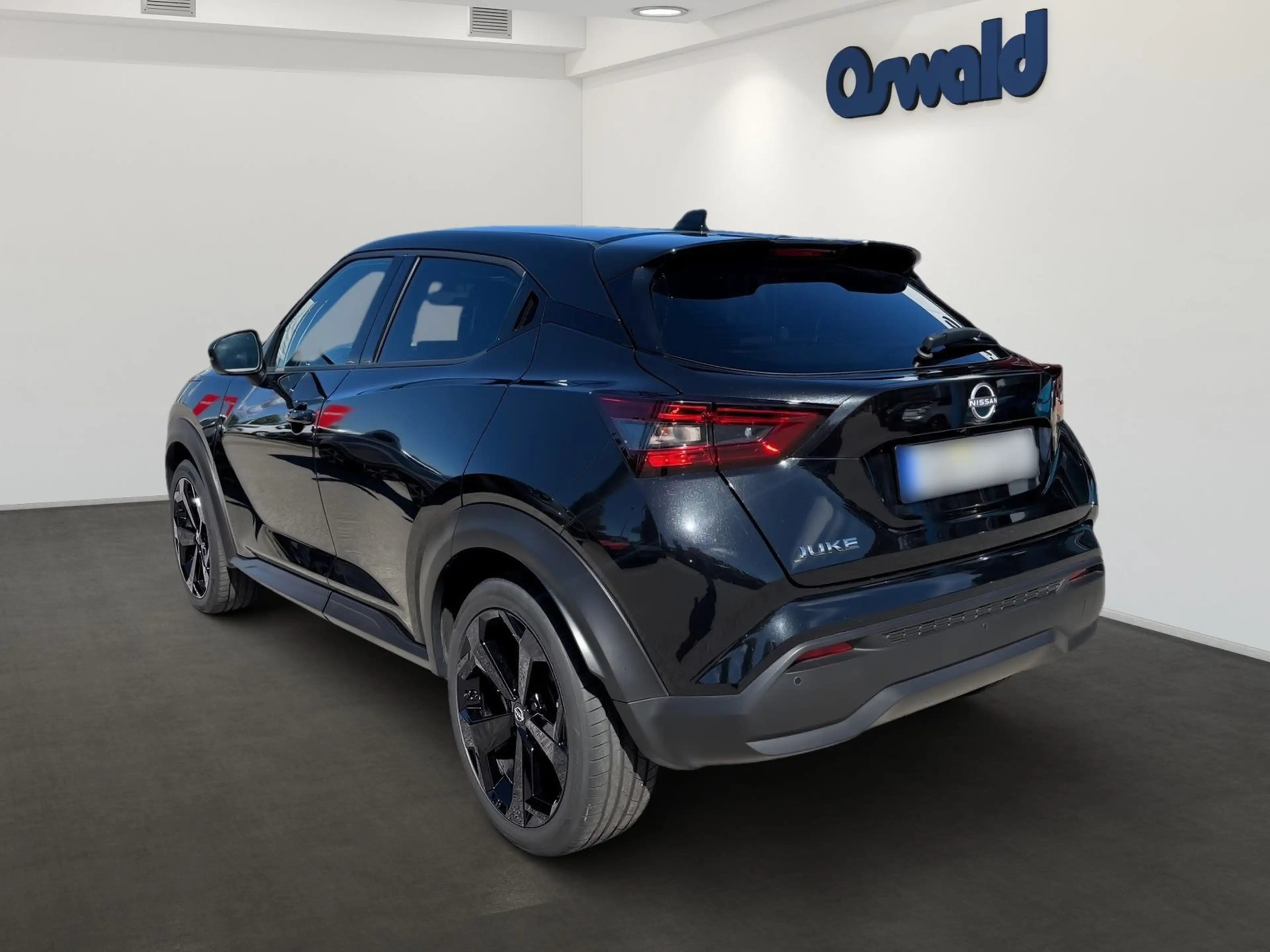 Nissan Juke 1.0 DIG-T MT Schaltgetriebe - Tekna — photo 4