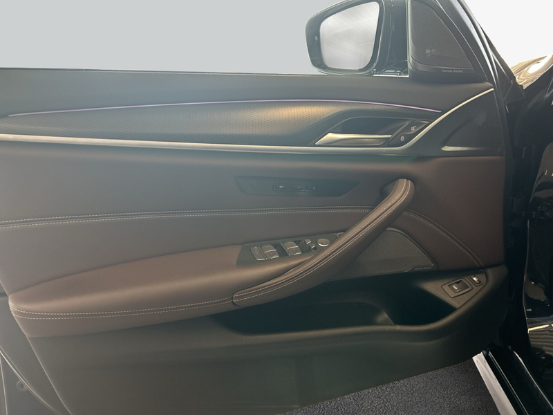 BMW 545 e xDrive Aut. Laserlicht Head-Up Harman/Kardon — photo 20