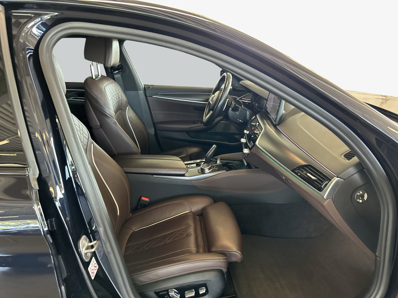 BMW 545 e xDrive Aut. Laserlicht Head-Up Harman/Kardon — photo 13