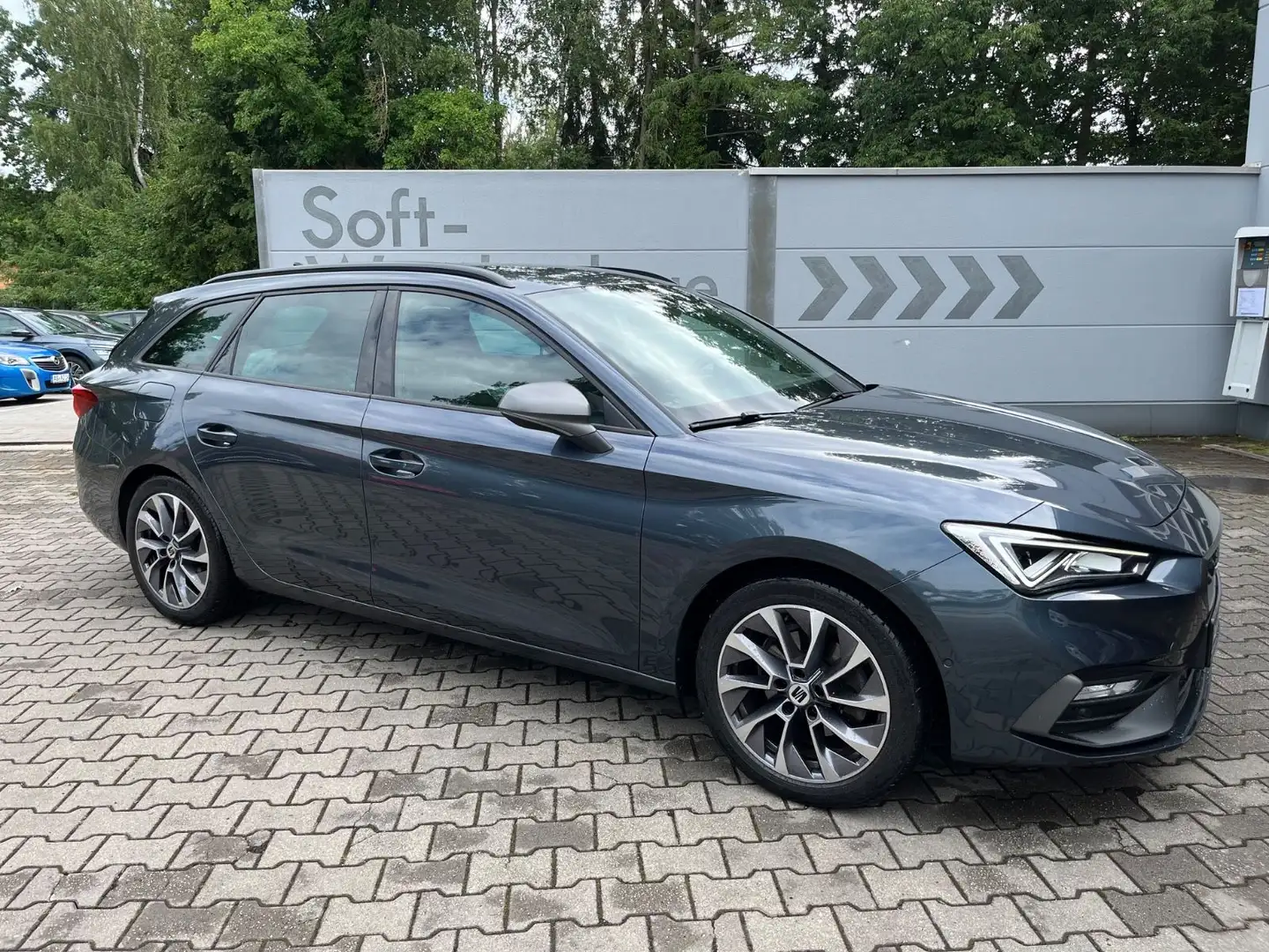 SEAT Leon 1.5 TSI FR Sportstourer*SHZ*Navi*LED*RFK* Nero - 1
