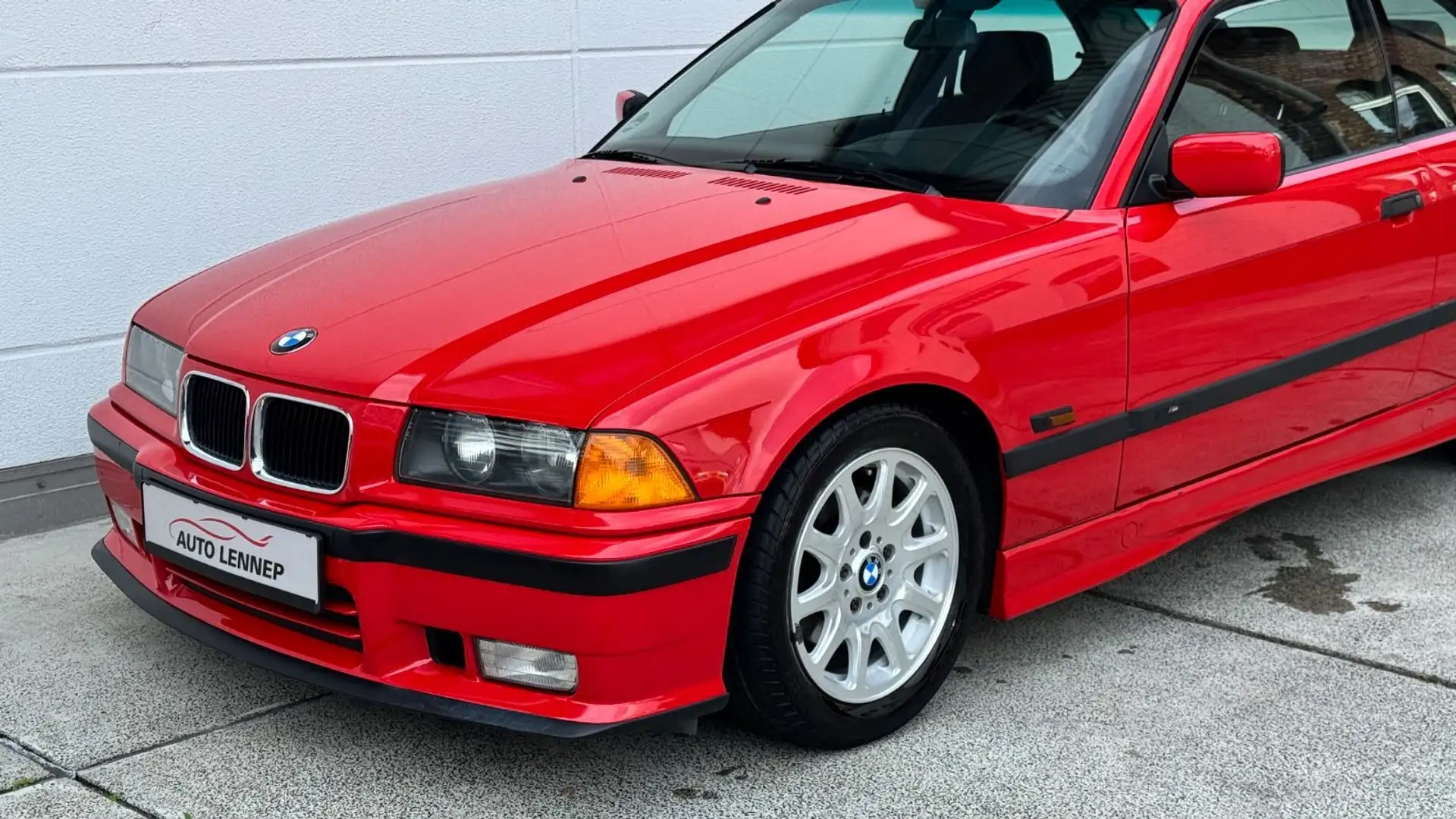 BMW 318 iS*E36 Coupe*2Hand, seit 1997*H-Kennzeichen* Rouge - 2