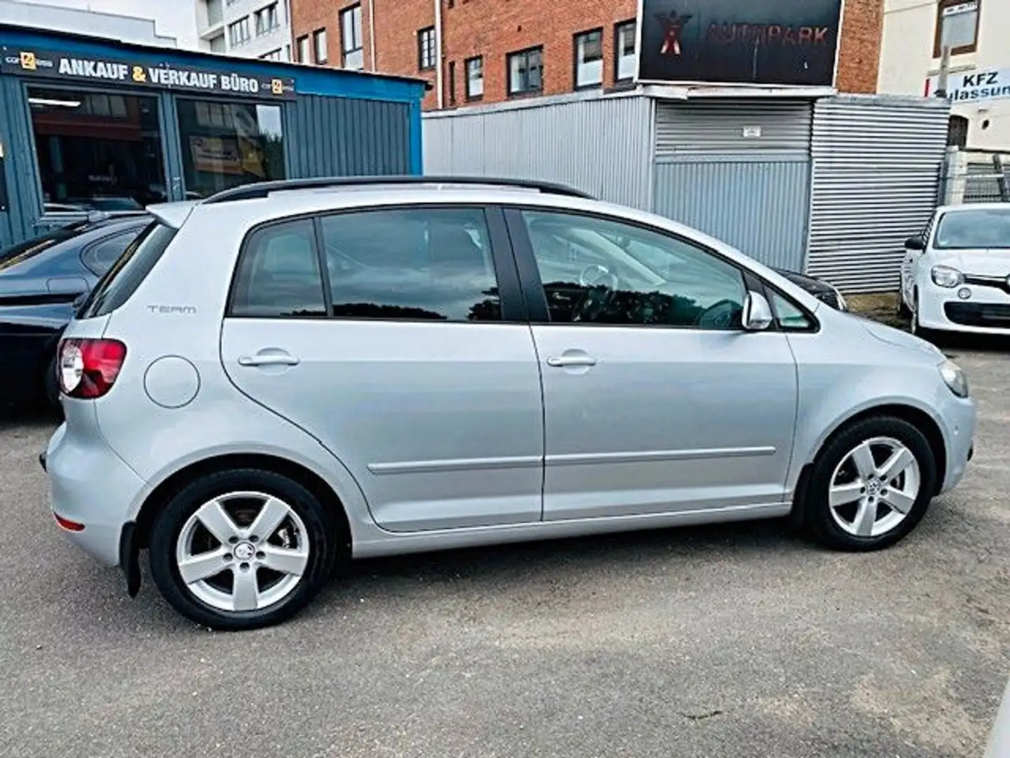 Volkswagen Golf Plus 1.6 TDI Team Silber - 2