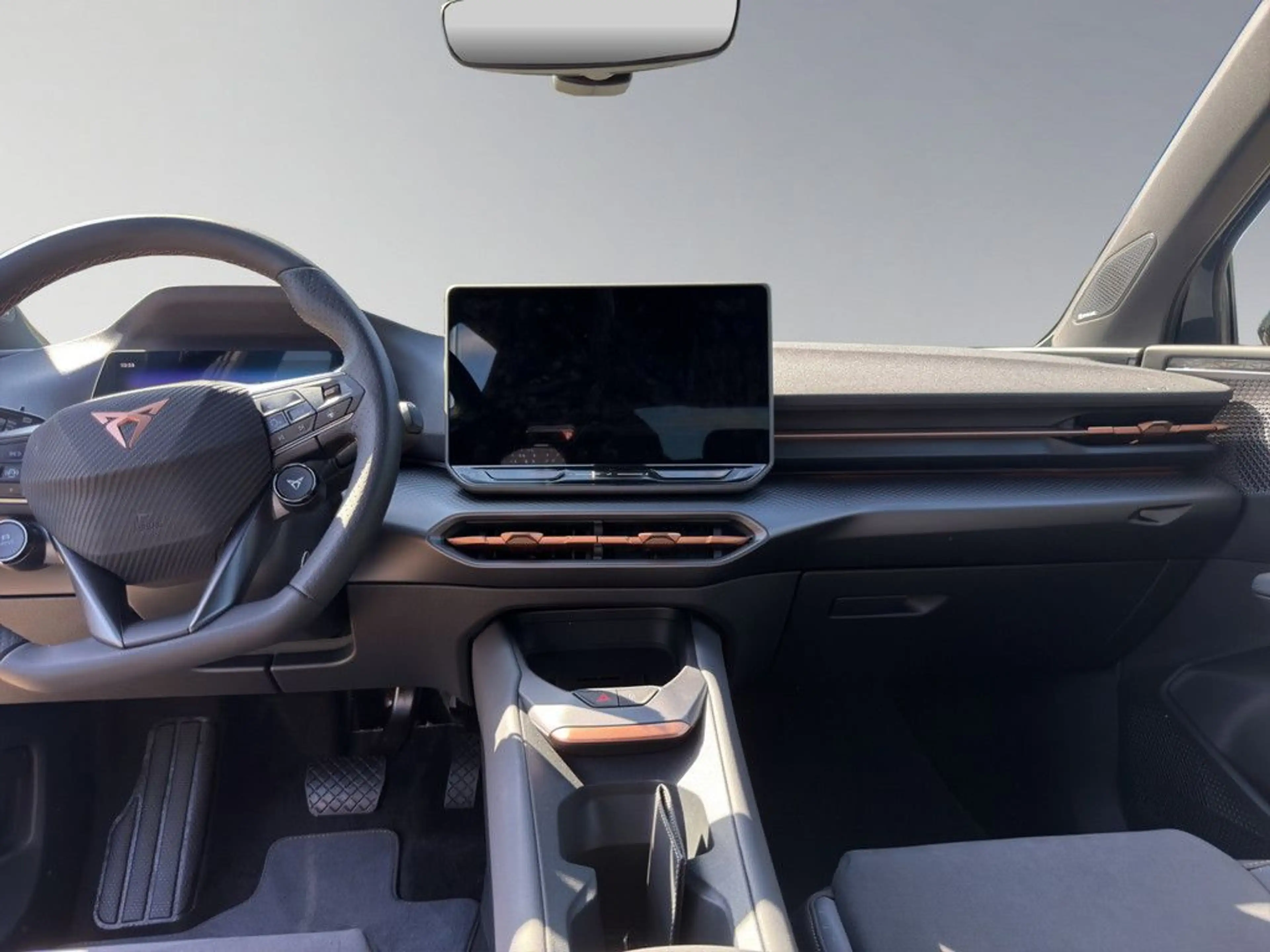 CUPRA Raval KEYLESS MEMORY PDC SHZ KAMERA NAVI ACC — photo 15