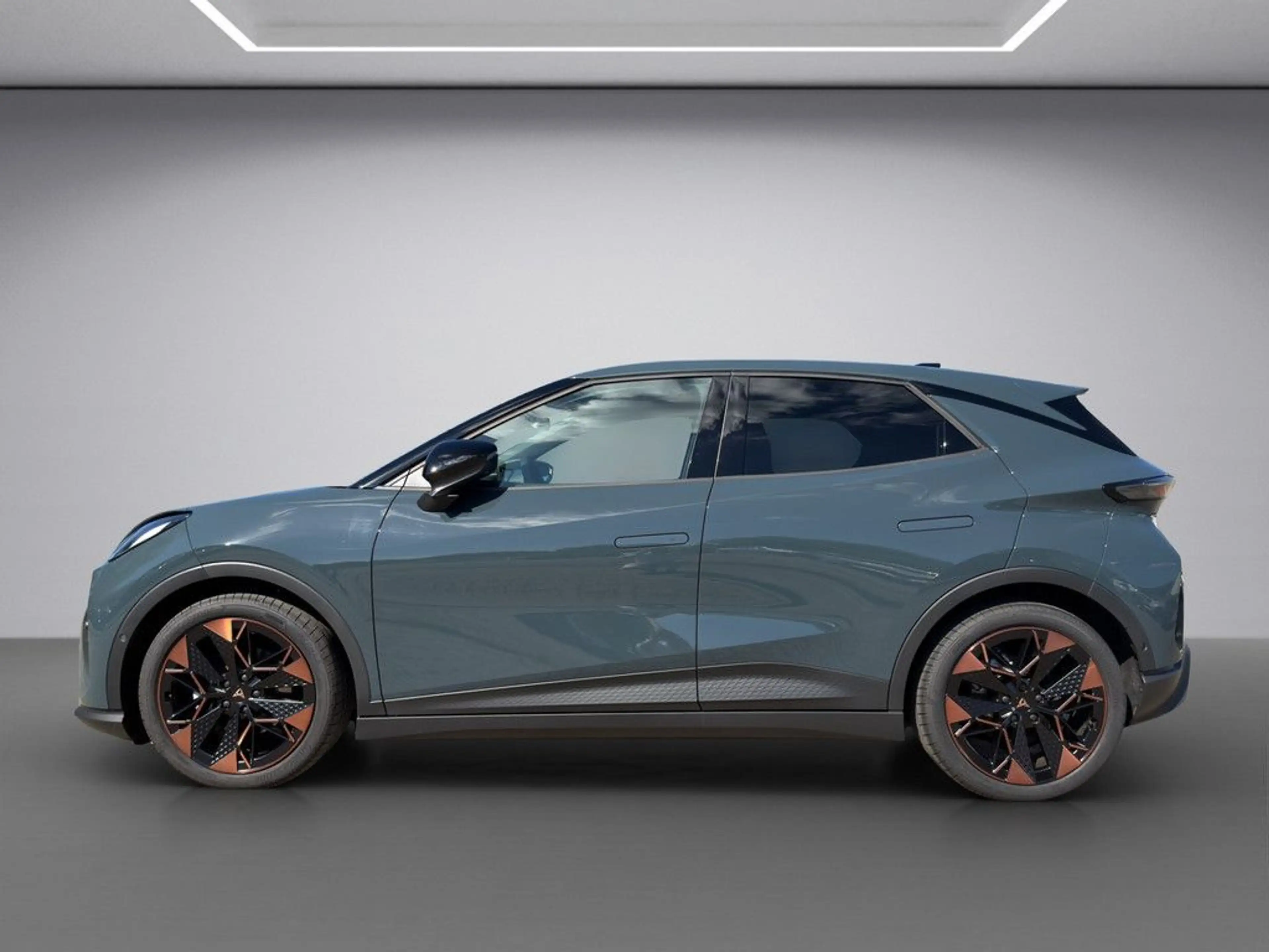 CUPRA Raval KEYLESS MEMORY PDC SHZ KAMERA NAVI ACC — photo 3