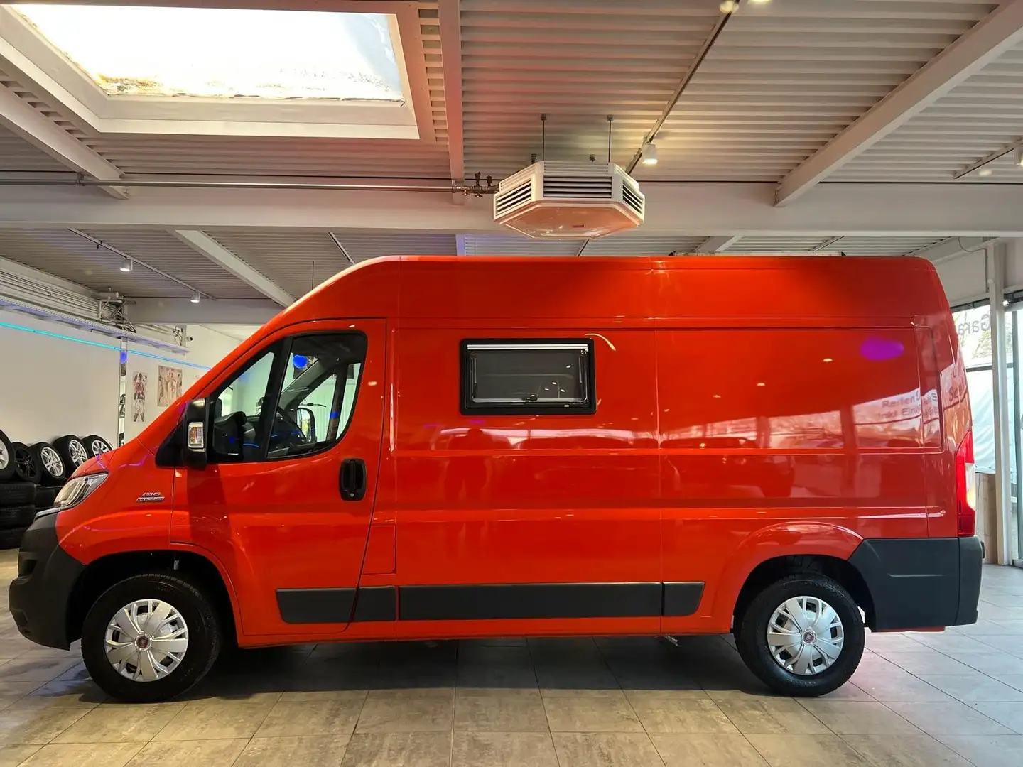 Fiat Ducato 2,3 HDI *L2-H2*Wohnmobil Ausbau*Garantie* Rot - 2