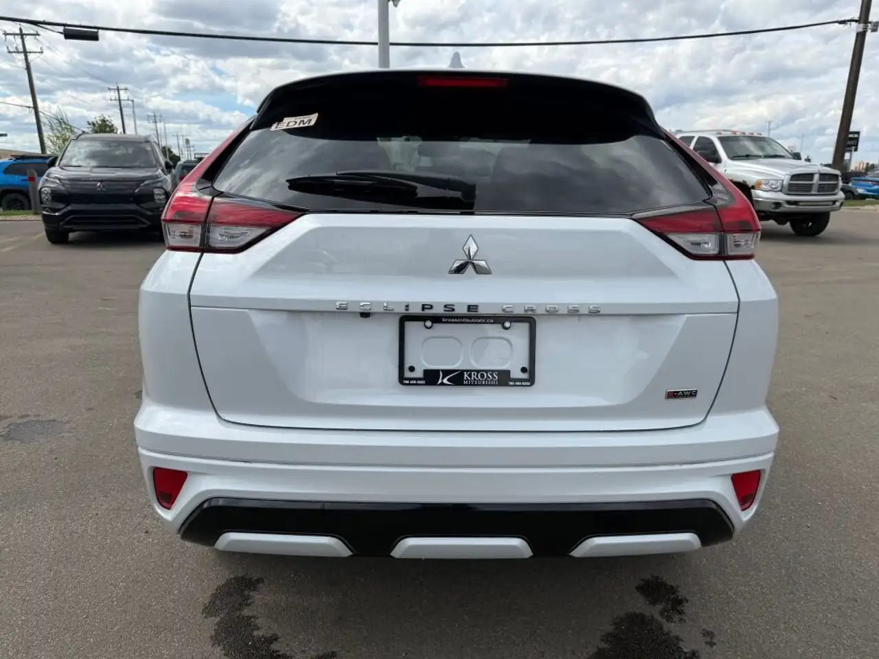Mitsubishi Eclipse Cross снимка Mitsubishi Eclipse Cross