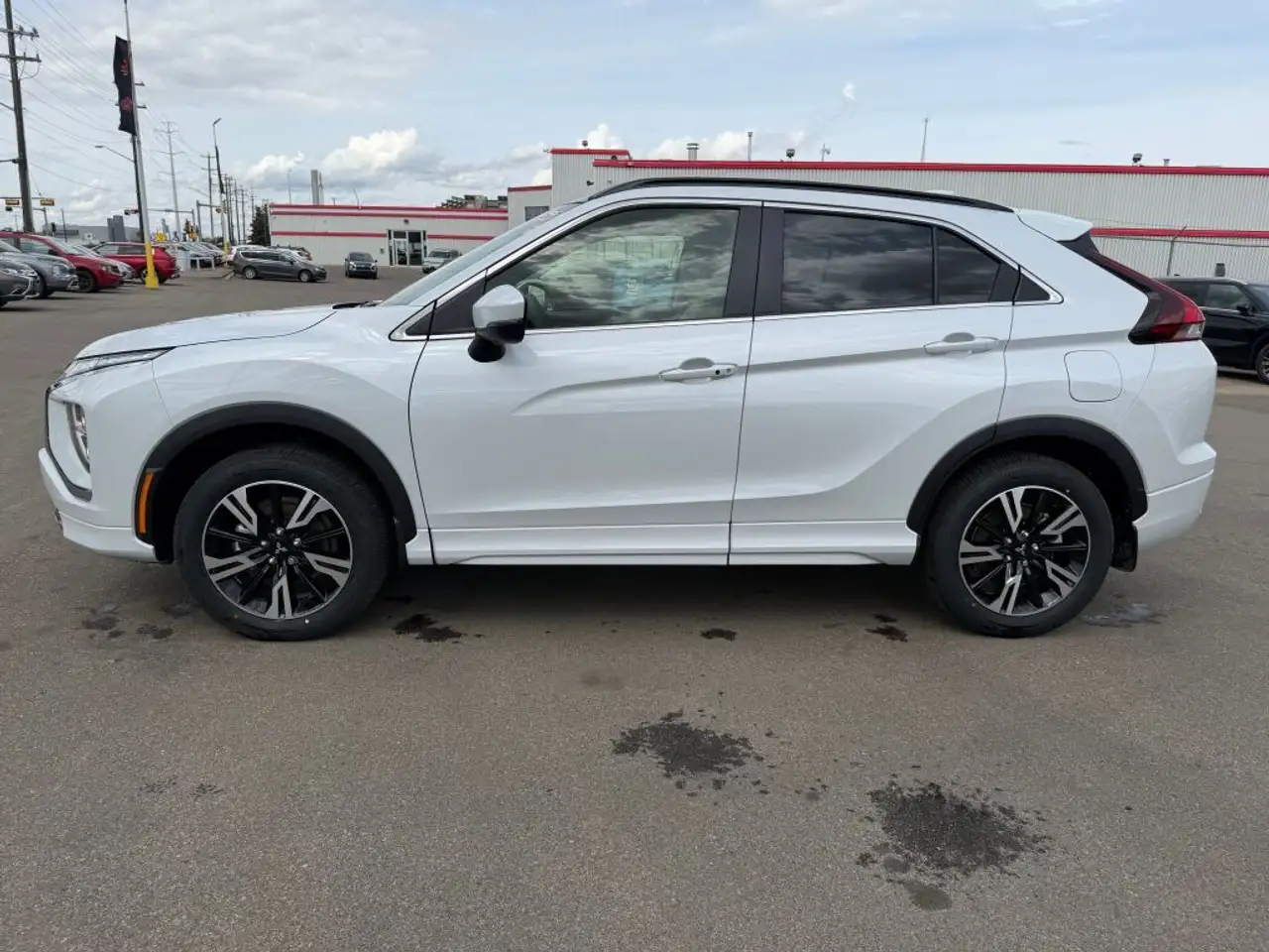 Mitsubishi Eclipse Cross снимка Mitsubishi Eclipse Cross