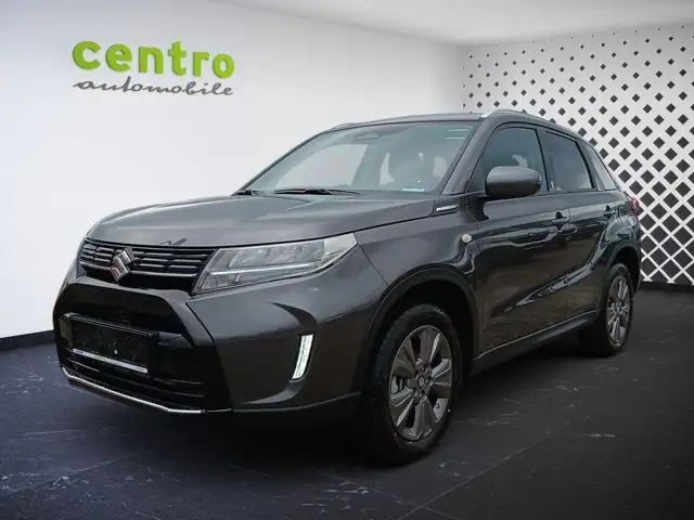 Suzuki Vitara view 2
