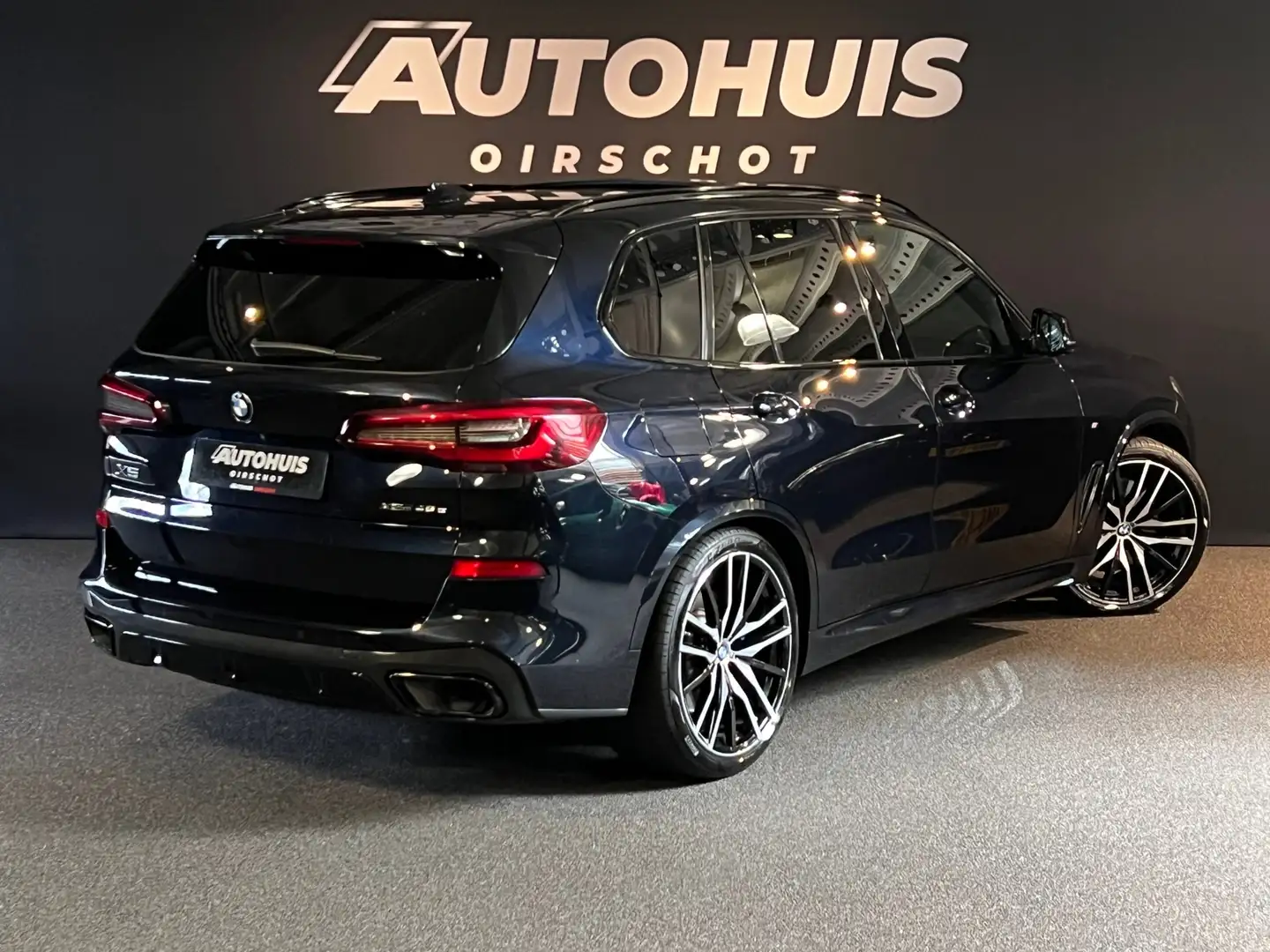 BMW X5 XDrive45e High Executive Edition M/ Pano/ Marino/ Noir - 2