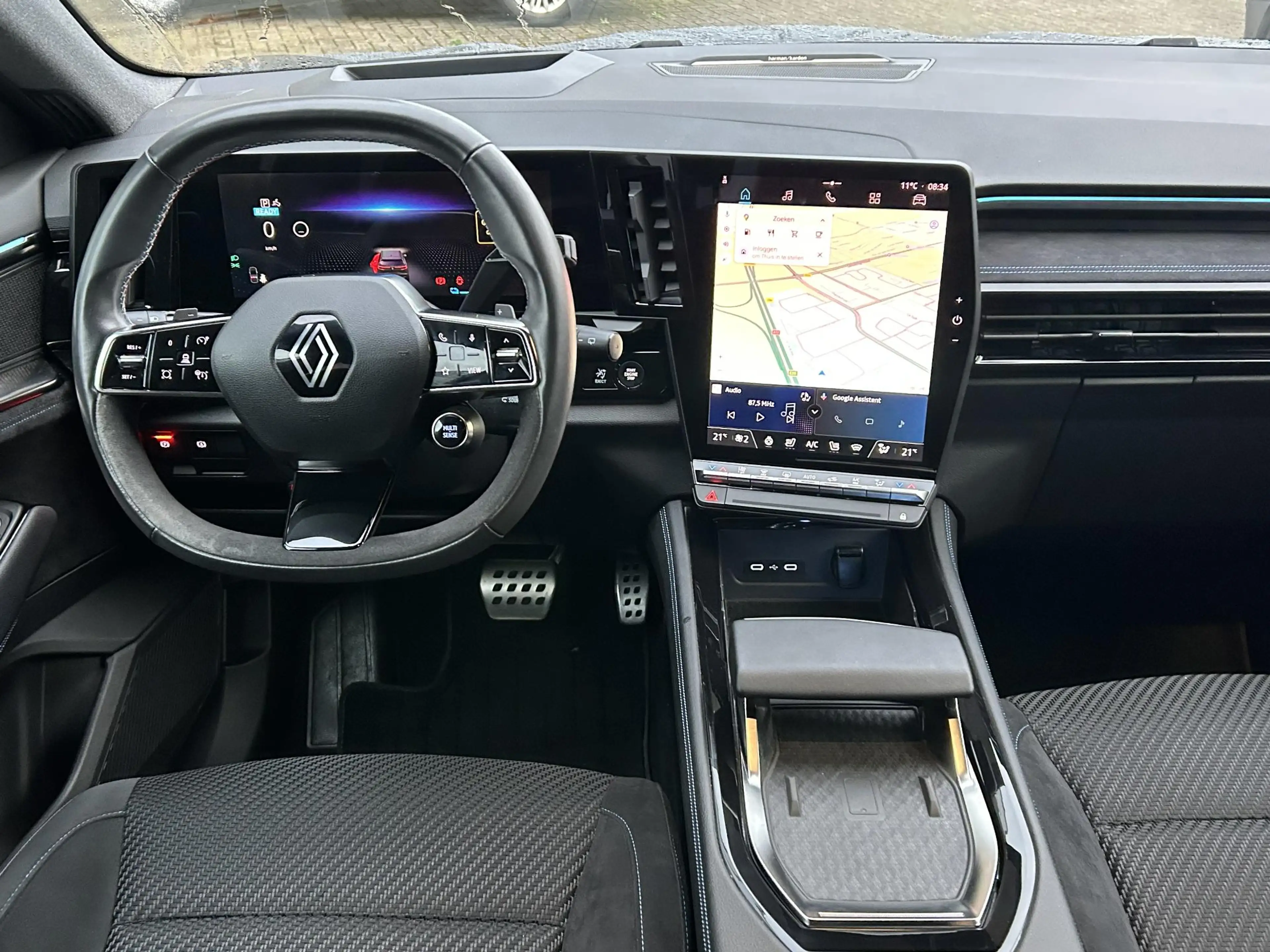 Renault Austral 1.2 E-Tech full hybrid 200 iconic esprit Alpine | — photo 3