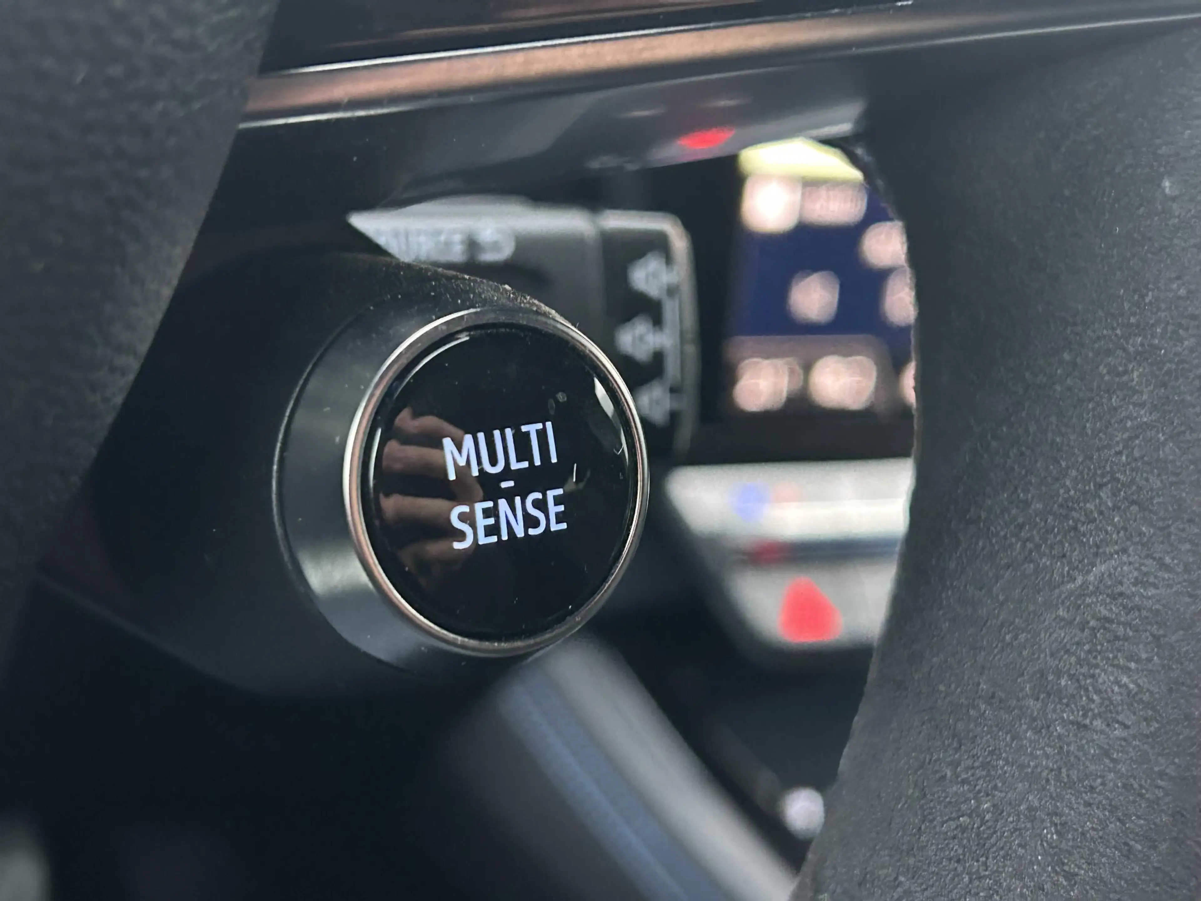 Renault Austral 1.2 E-Tech full hybrid 200 iconic esprit Alpine | — photo 29