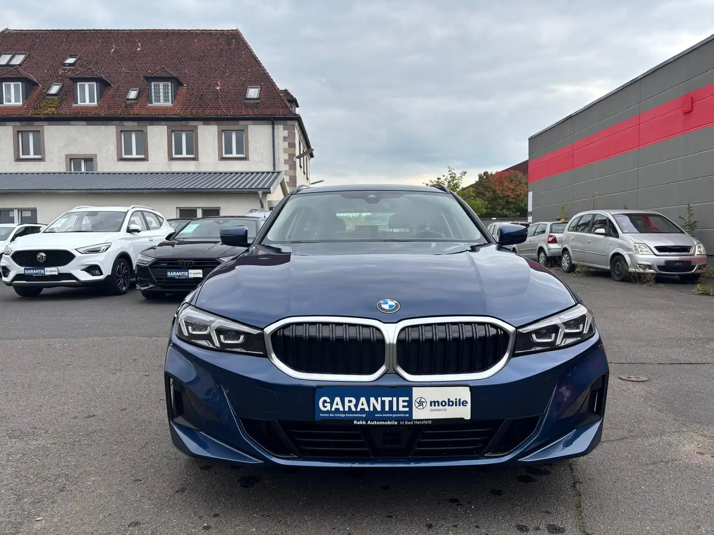 BMW 320 d xDrive Shadow Line-Live Cockp. Plus-Curved Blau - 2