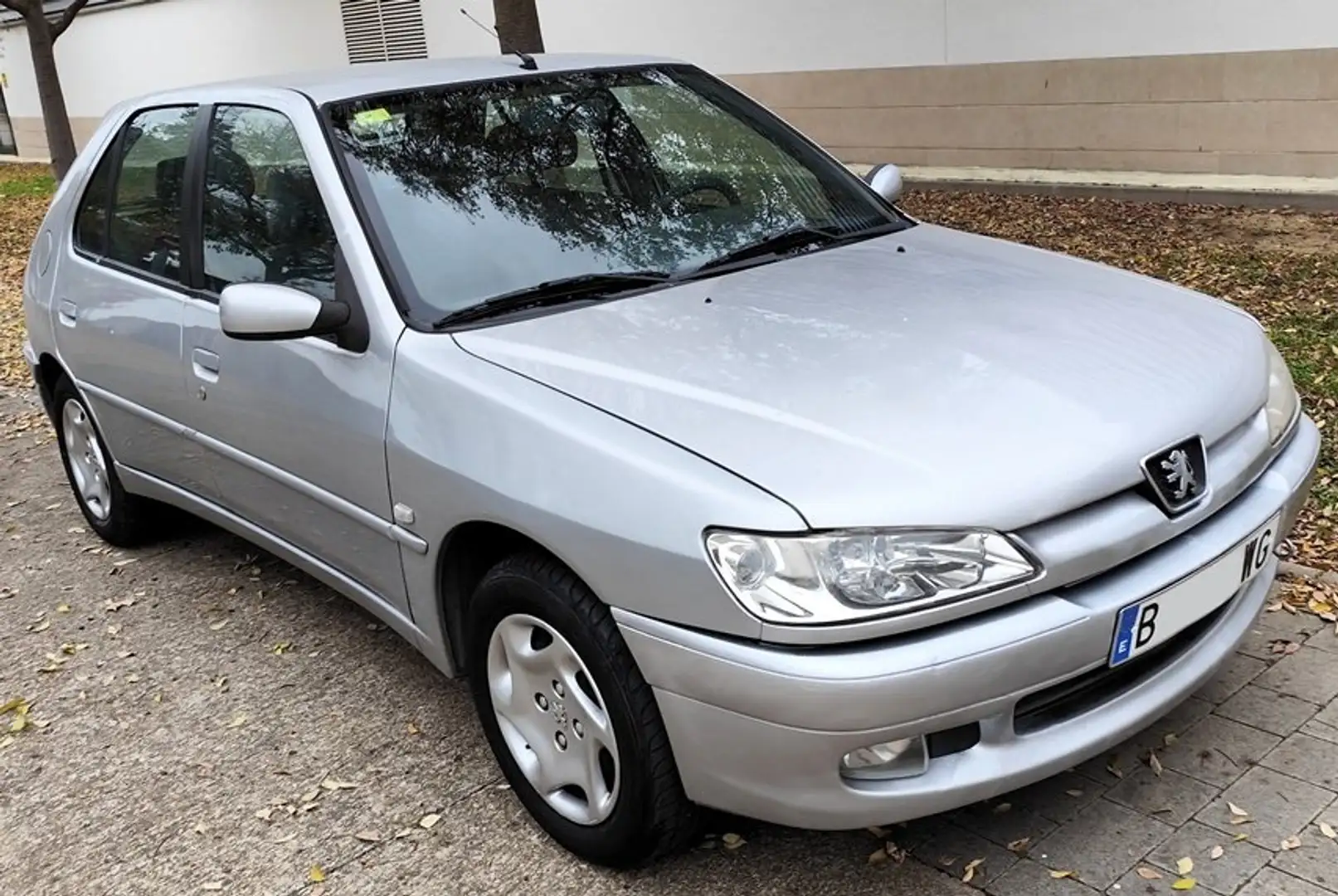 Peugeot 306 306 1.6 XR XR Срібний - 1