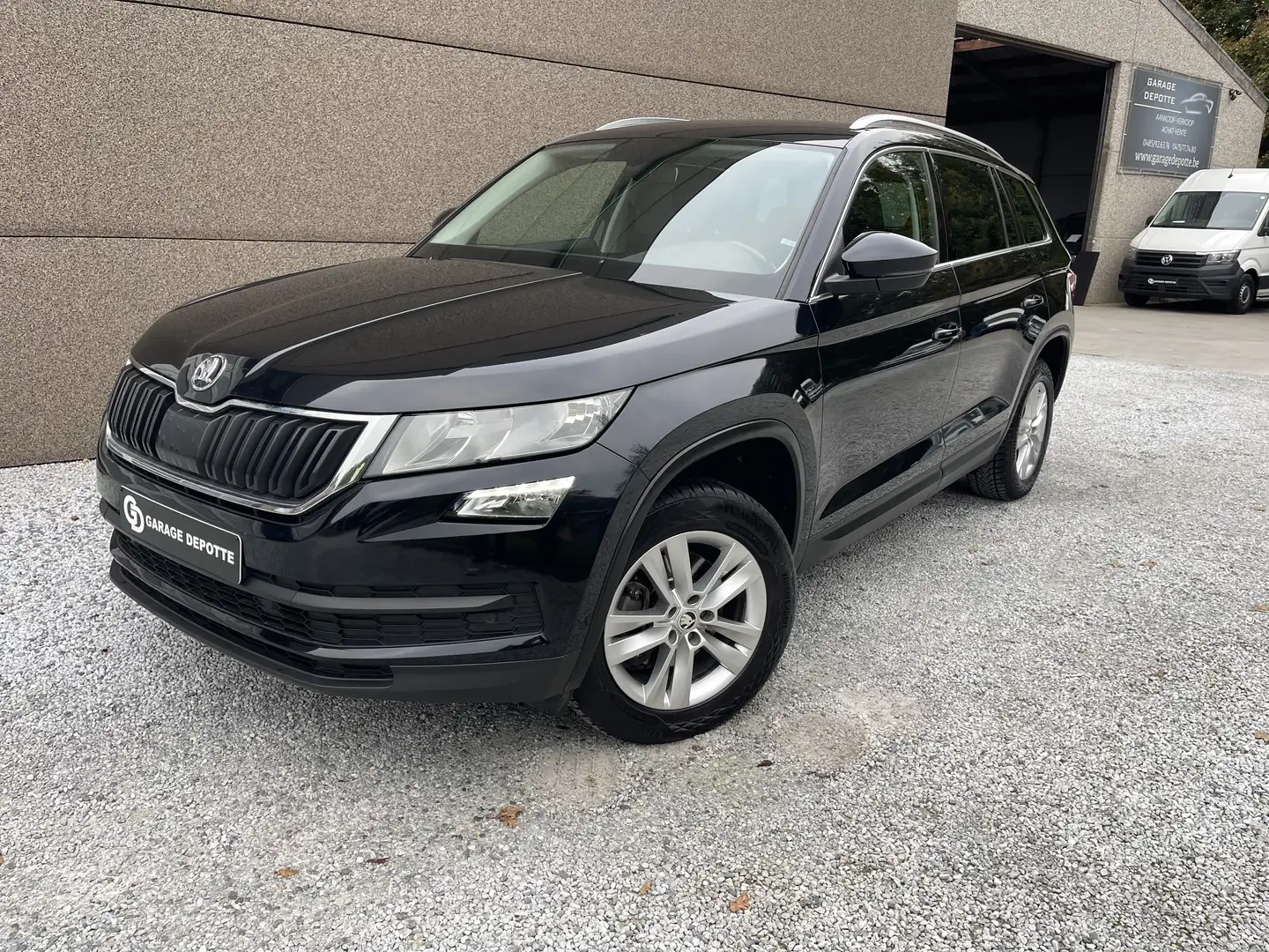 Skoda Kodiaq Kodiaq 1.5 TSI 7 PLACES Ambition DSG Negro - 2