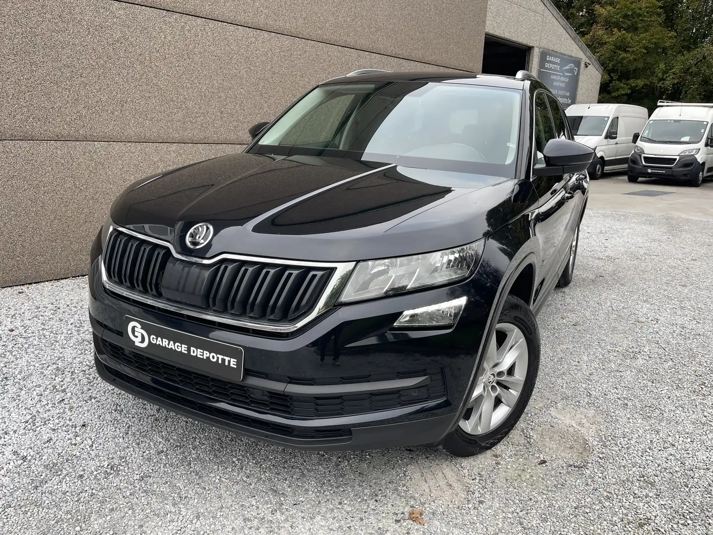 Skoda Kodiaq Kodiaq 1.5 TSI 7 PLACES Ambition DSG Negro - 1