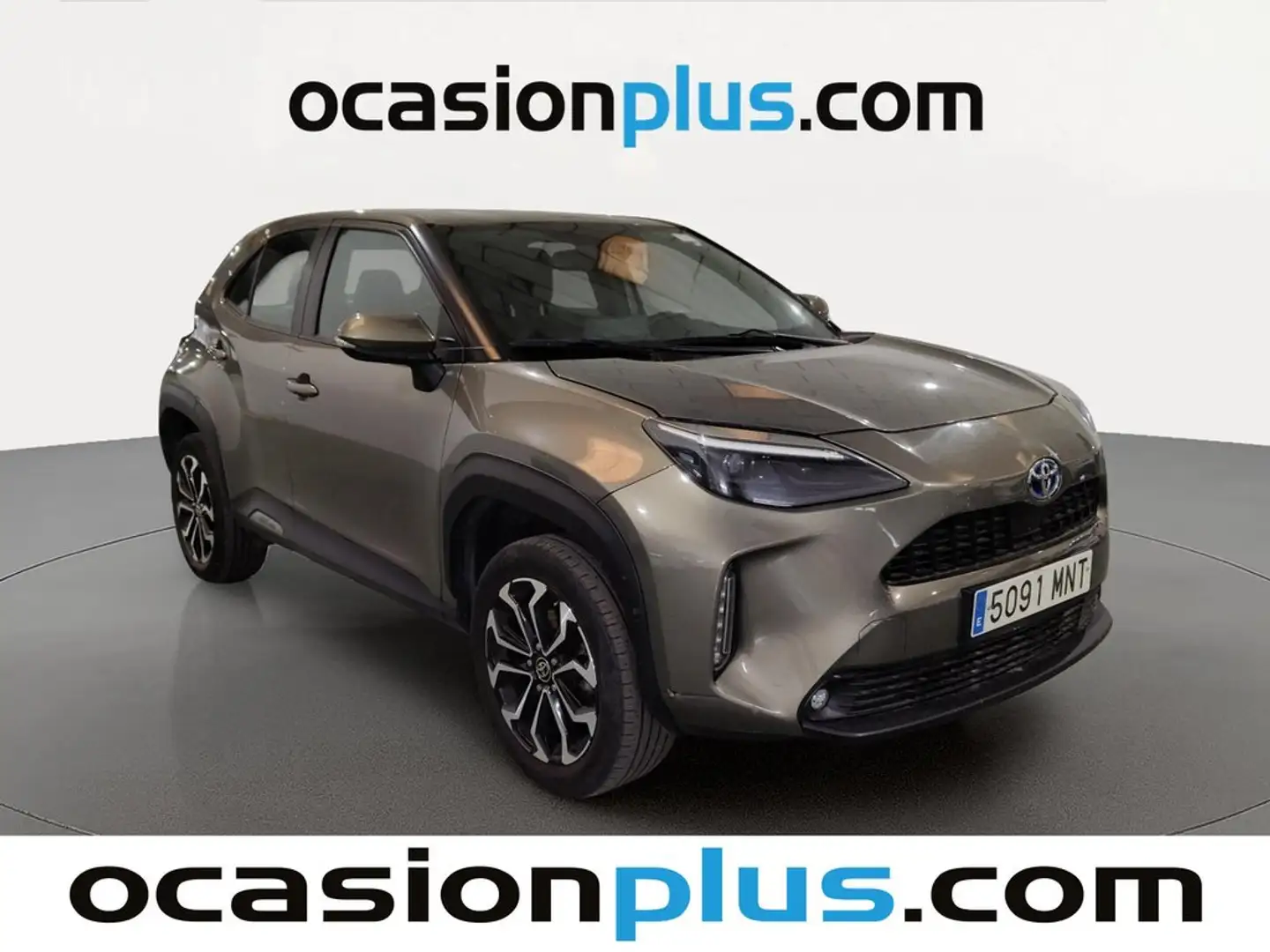 Toyota Yaris Cross 120H Active Tech Marrón - 2