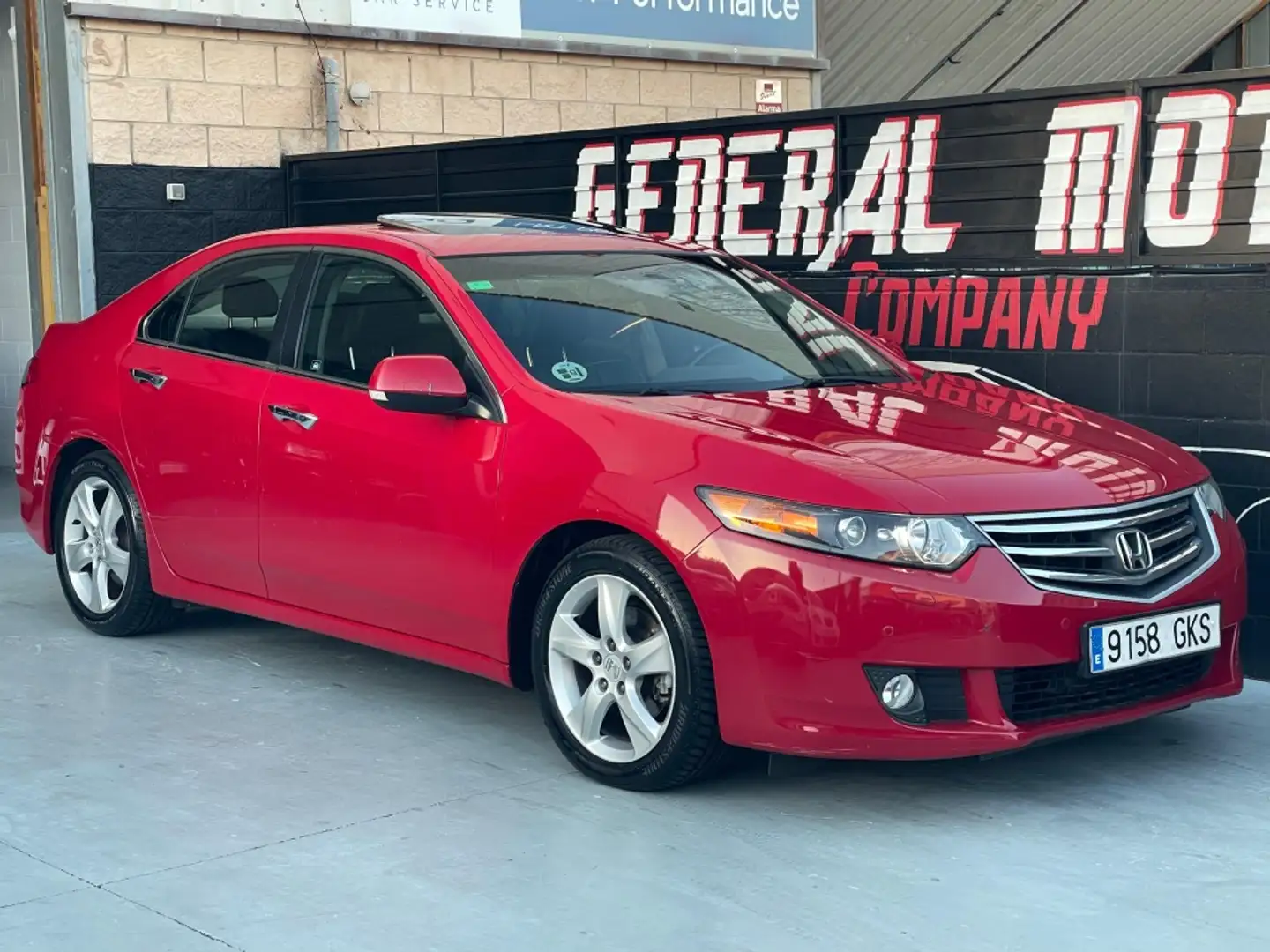Honda Accord 2.2i-DTEC Luxury Rot - 1