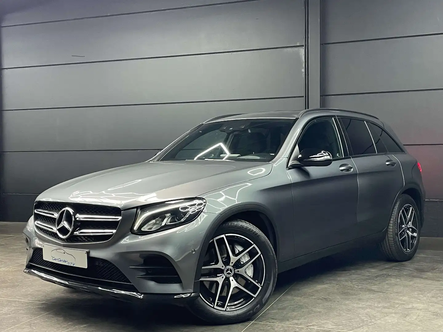 Mercedes-Benz GLC 220 d 4-Matic 9G-tronic / AMG line / Camera / trekhaak Gris - 1