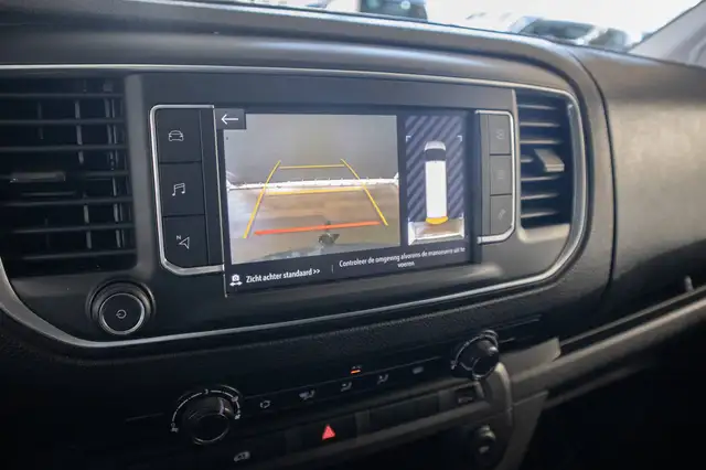 Opel Vivaro view 11