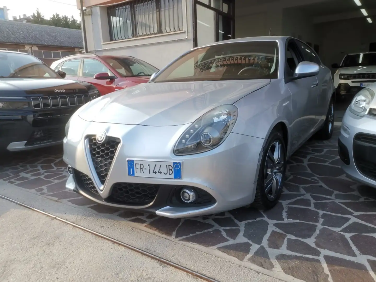 Alfa Romeo Giulietta 1.6 jtdm Super 120cv - 1