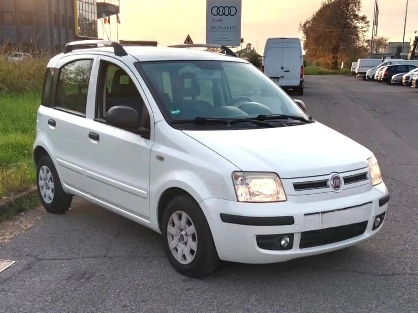 Fiat Panda PANDA 1.2 EMOTION Blanc - 2