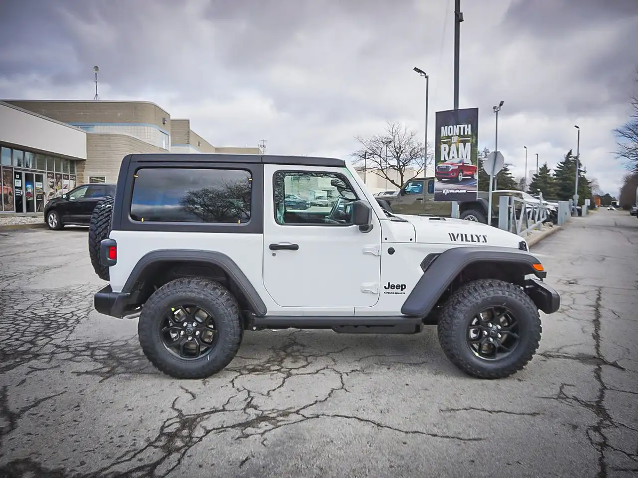 Jeep Wrangler снимка Jeep Wrangler