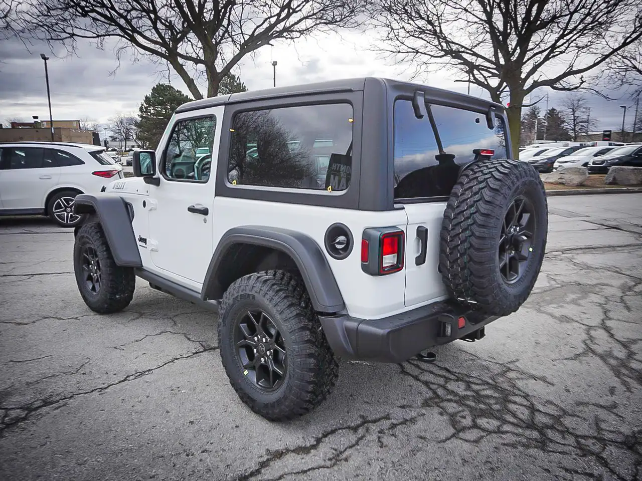 Jeep Wrangler снимка Jeep Wrangler