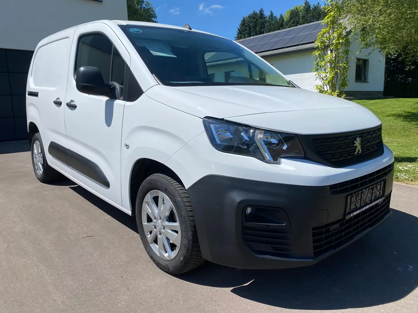 Peugeot Partner 1.5 BlueHDi - TVA - CLIM - CARPLAY - GARANTIE Bianco - 2