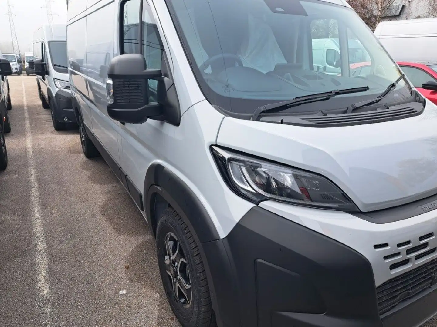 Fiat Ducato 2 Sitzer  WoMo Ausbau L2H2 und L3H2  140 AT8 Ezüst - 2
