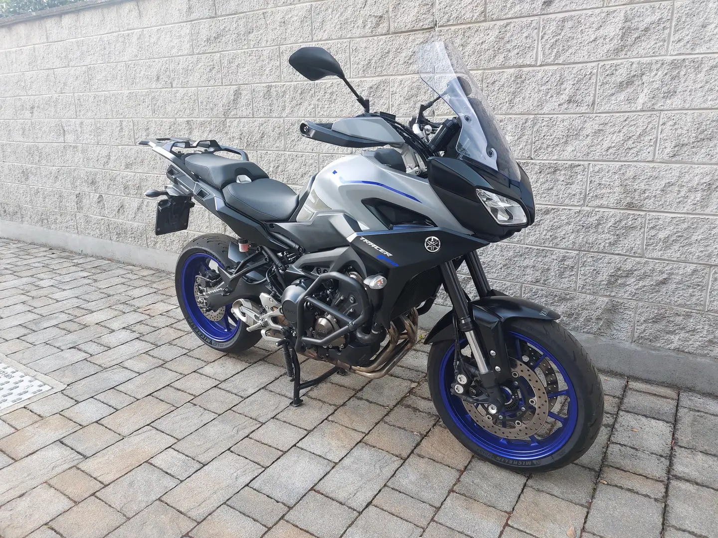 Yamaha Tracer 900 sport touring Grigio - 2