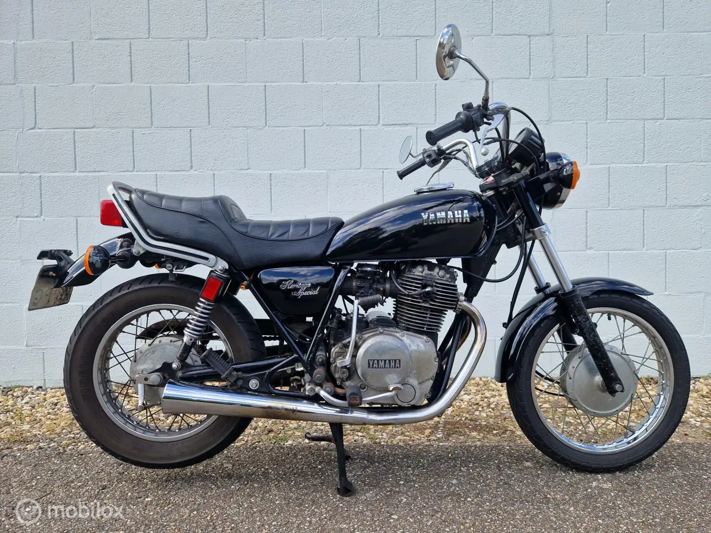 Yamaha XS 400 Heritage Special Černá - 2