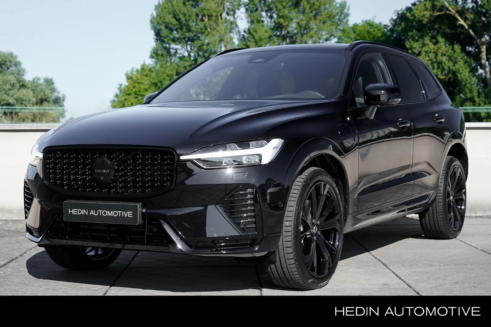 Volvo XC60 2.0 T6 Plug-in hybrid AWD Ultra Black Edition | Ac Zwart - 1