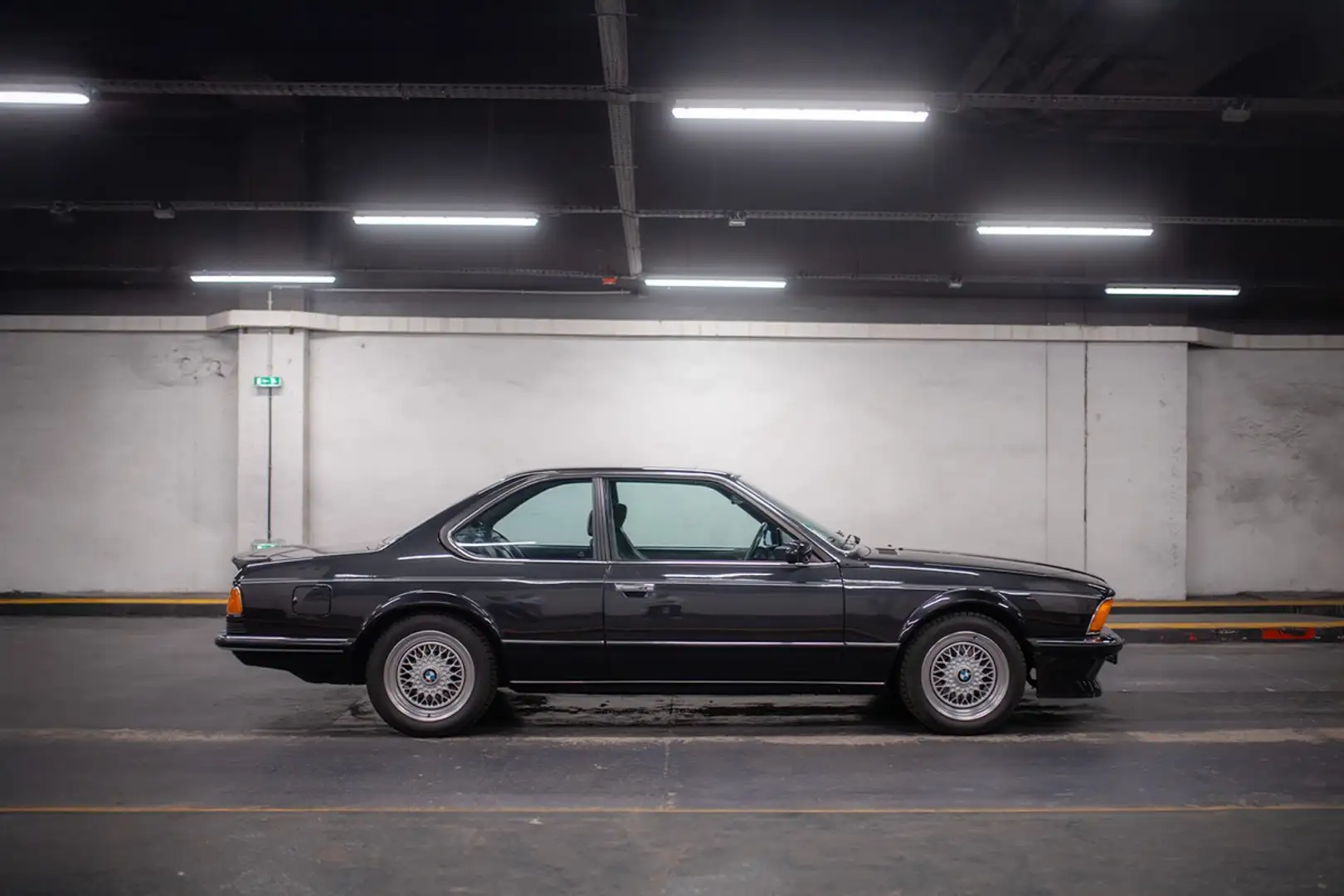 BMW 635 M CSi Gris - 2