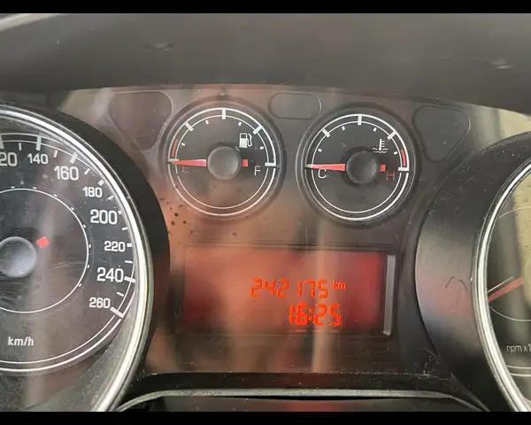 Fiat Bravo view 12