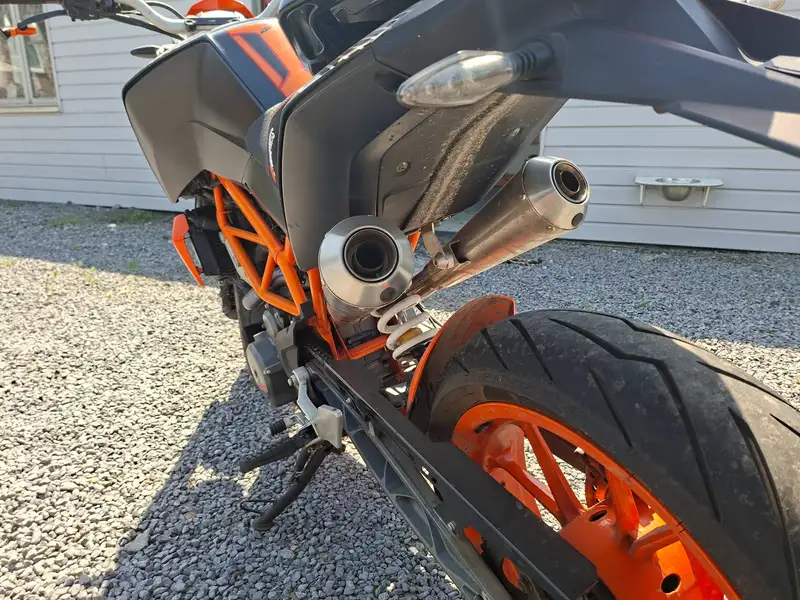 KTM 390 DUKE - foto 8