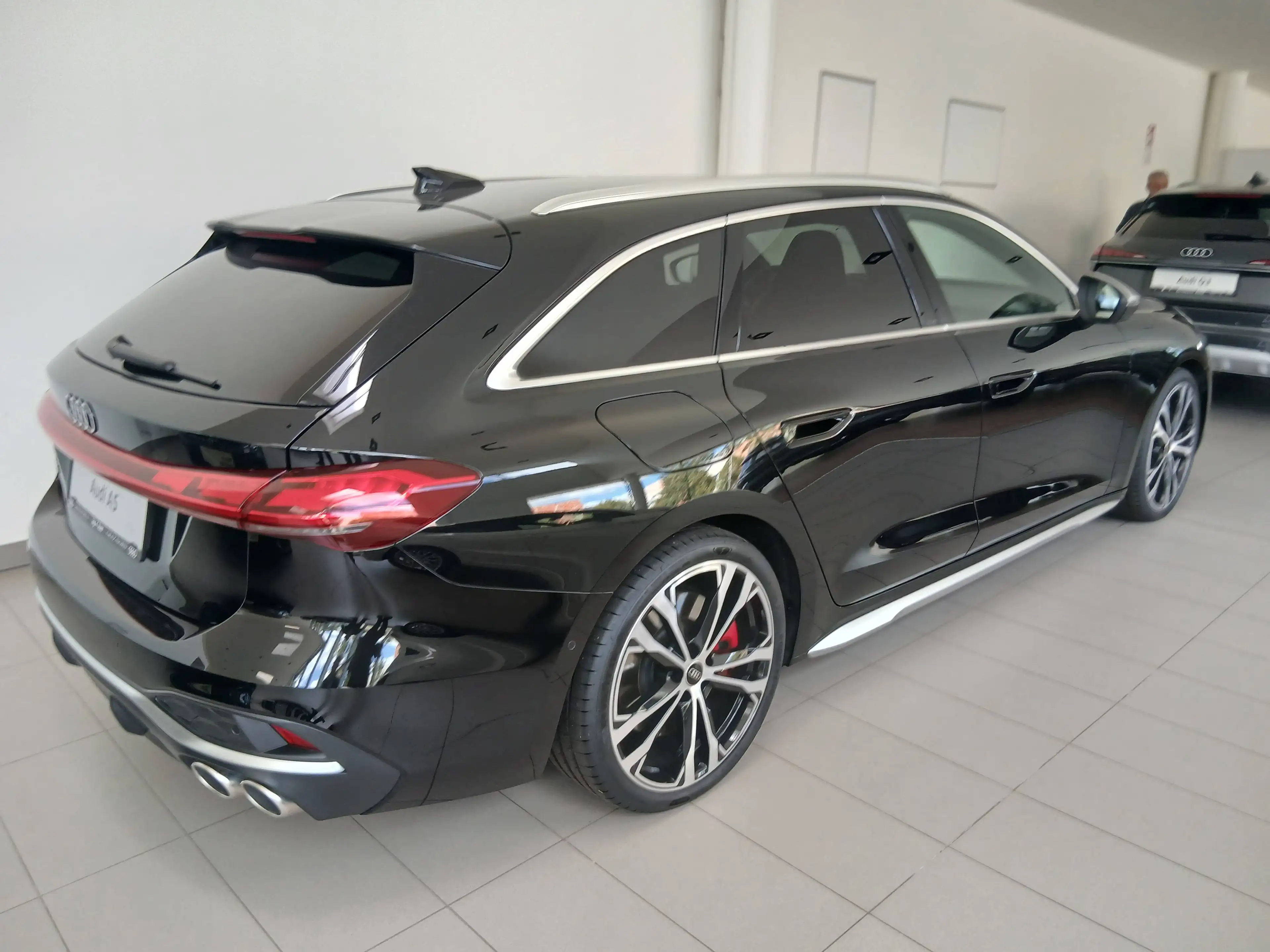 Audi S5 Avant quattro — photo 4