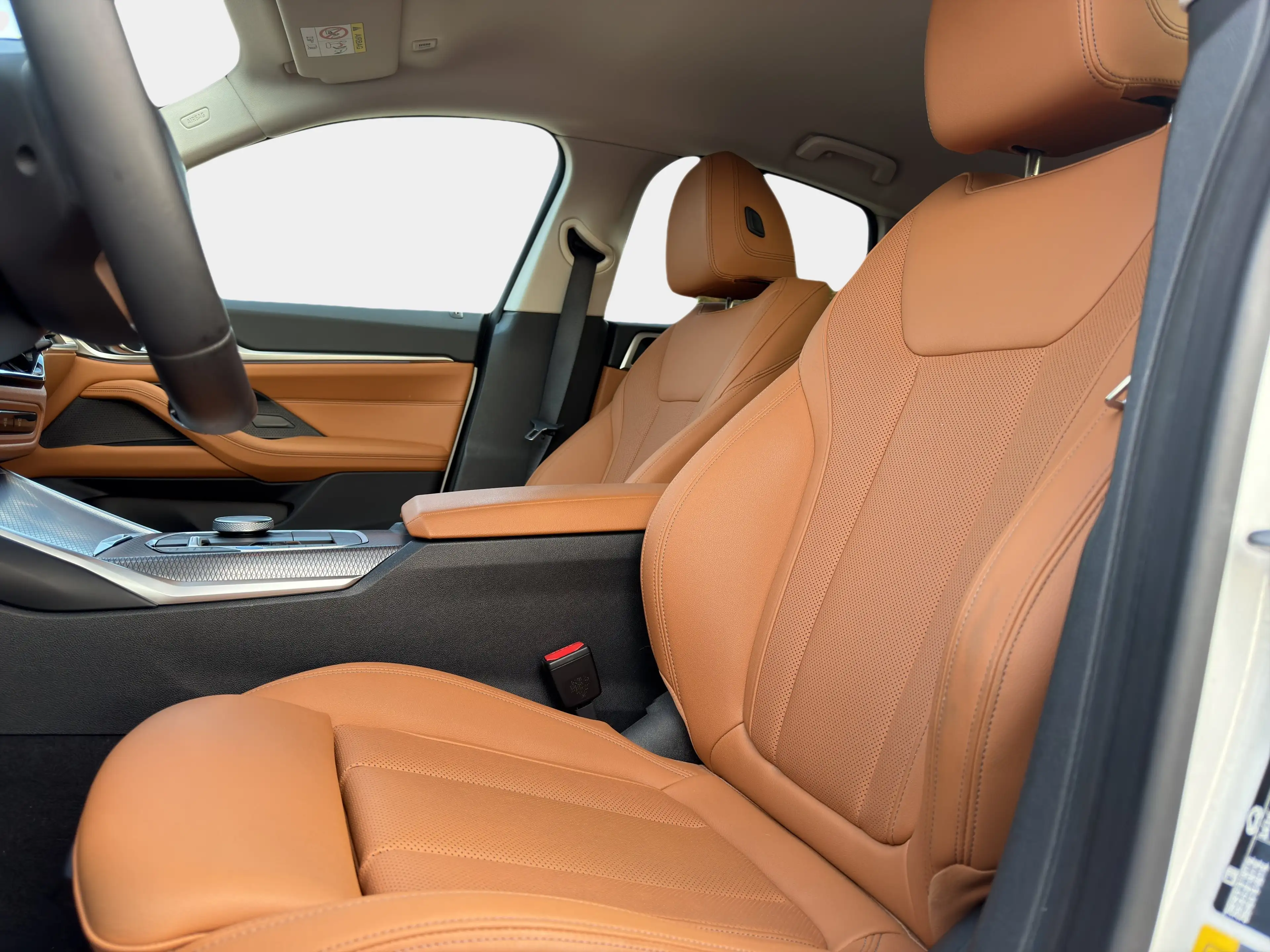 BMW i4 eDrive40 Gran Coupé Head-Up HiFi DAB RFK Shz — photo 15