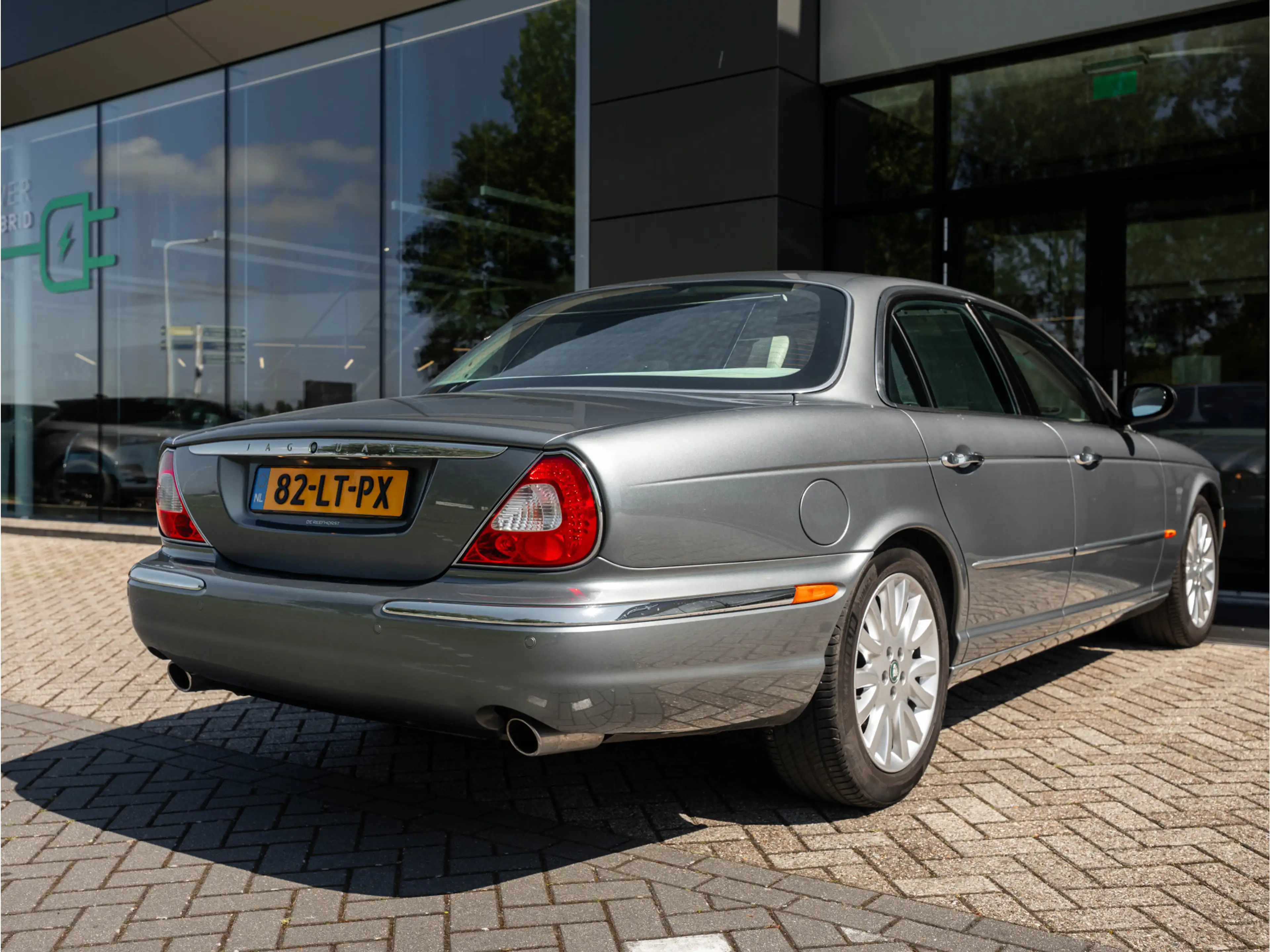 Jaguar XJ 3.0 V6 | Origineel Nederlands geleverd | Kloppende — photo 4