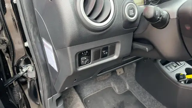 Mitsubishi Space Star view 6