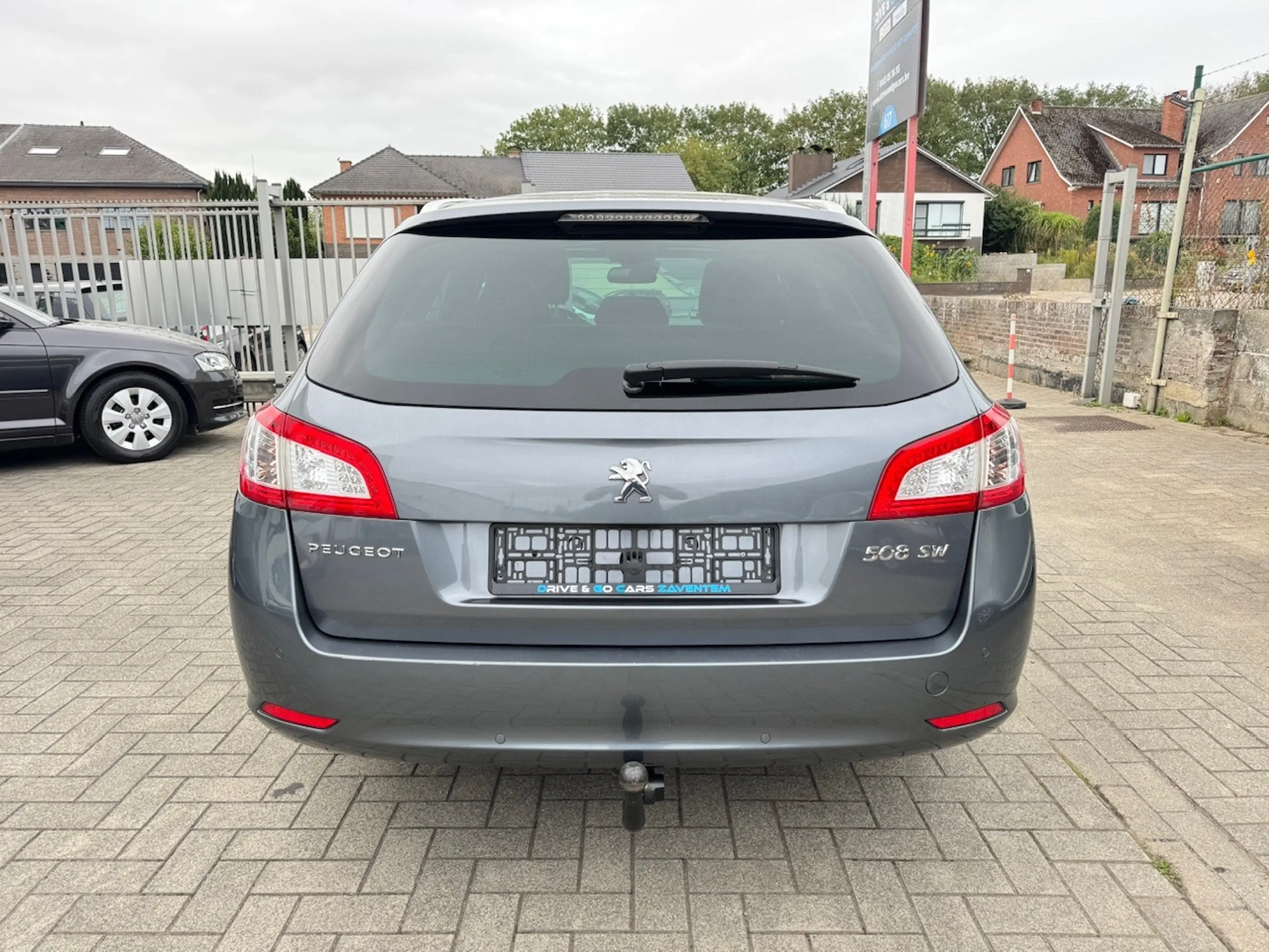 Peugeot 508 508 SW 2.0 BlueHDi Allure S — photo 4