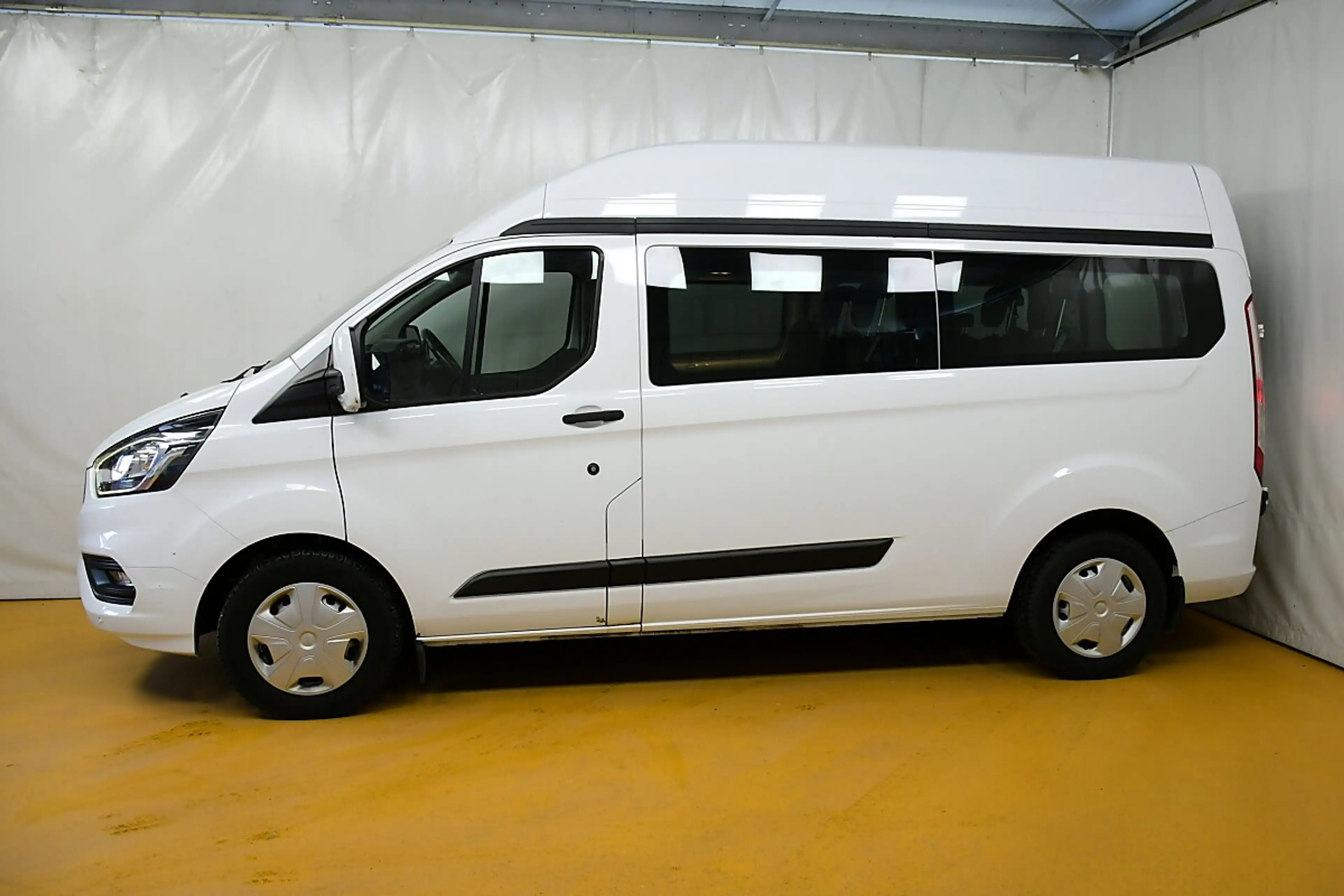 Ford Transit Custom Variobus 2,0 TDCI L2H2 340 Trend — photo 12