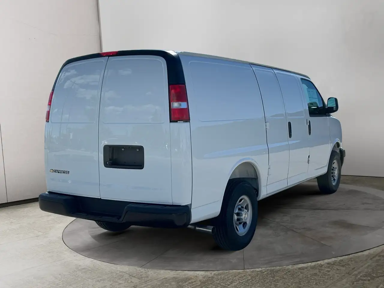 Chevrolet Express 2500 снимка Chevrolet Express 2500