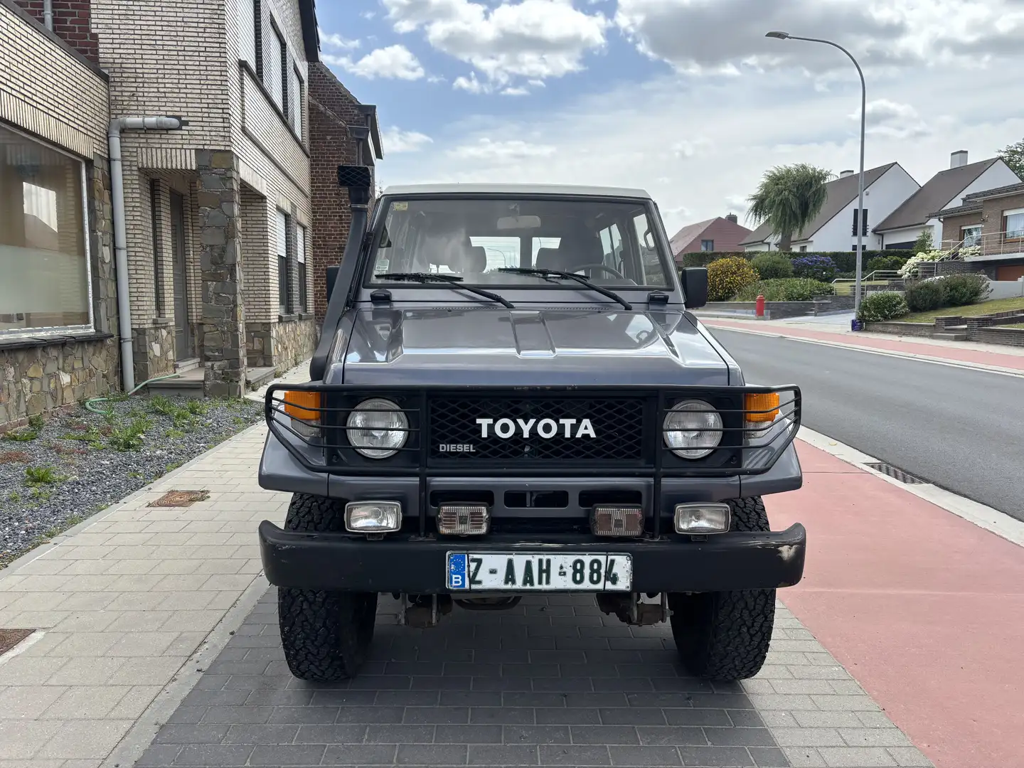 Toyota Land Cruiser BJ73 Grijs - 1