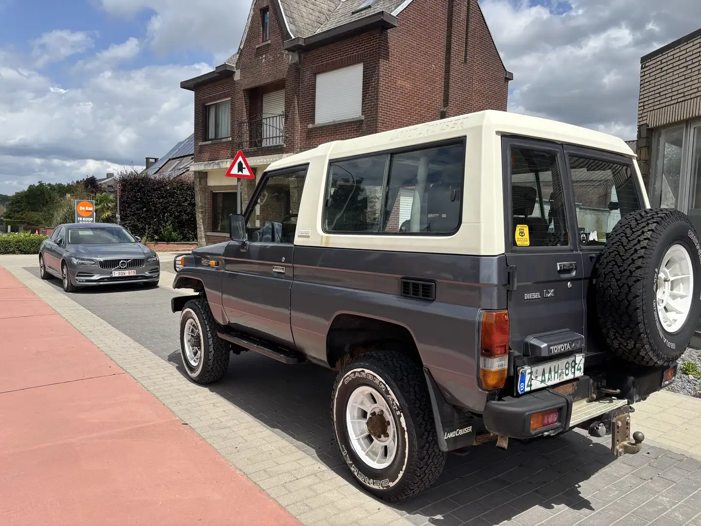 Toyota Land Cruiser BJ73 Grijs - 2