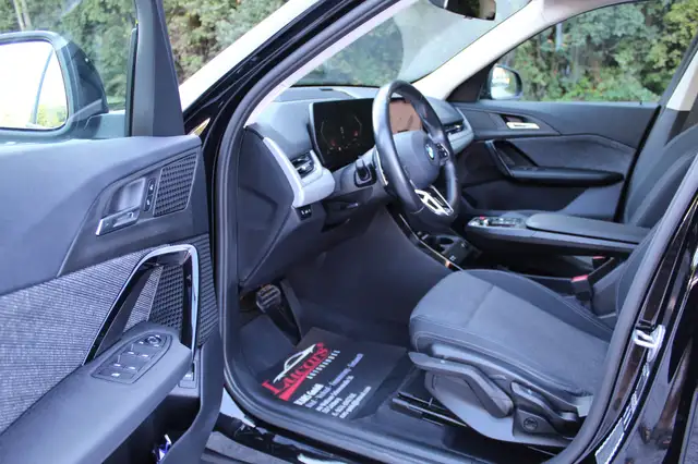 BMW X1 view 7