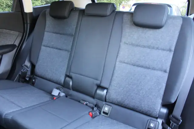 BMW X1 view 14